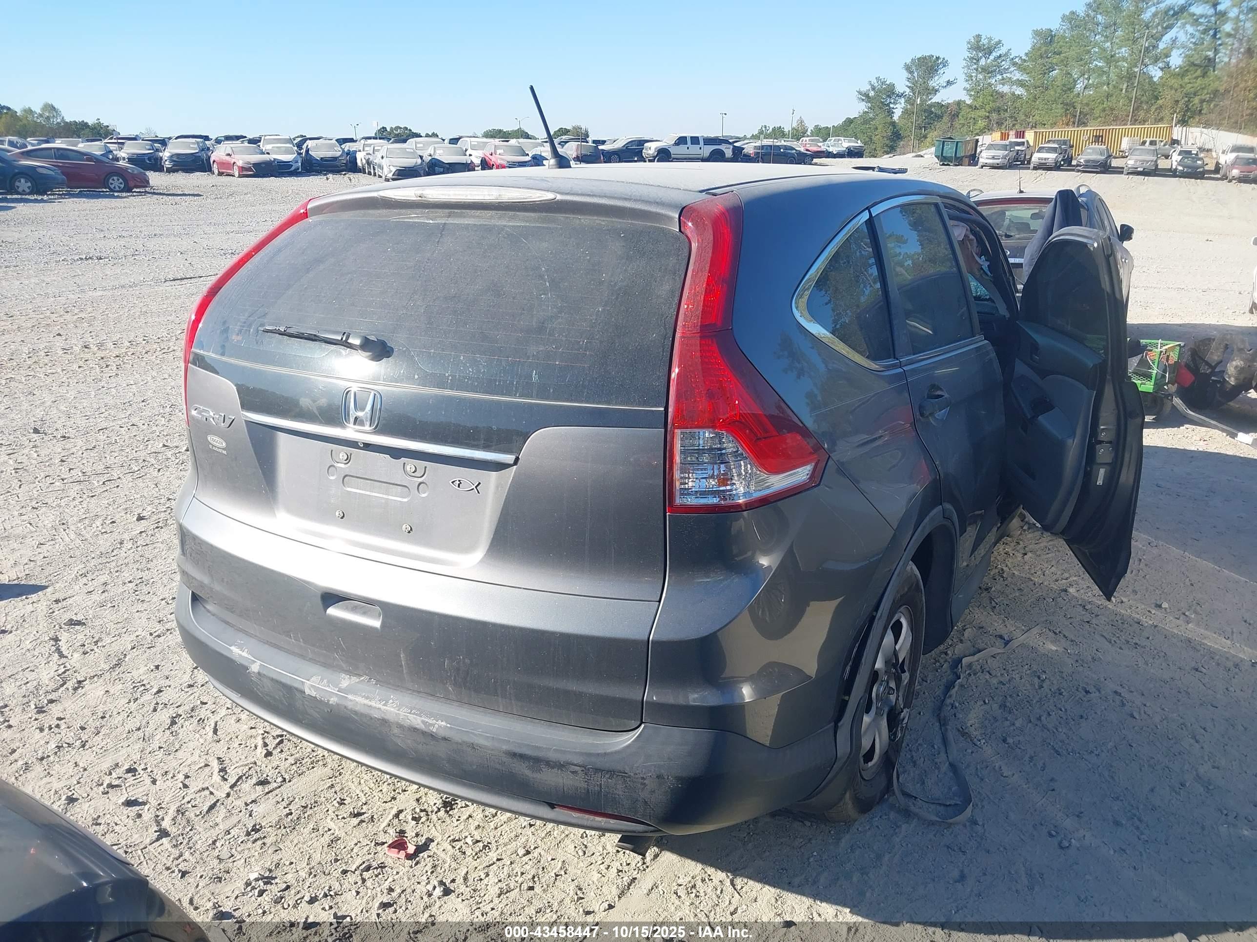 HONDA CR-V image 4