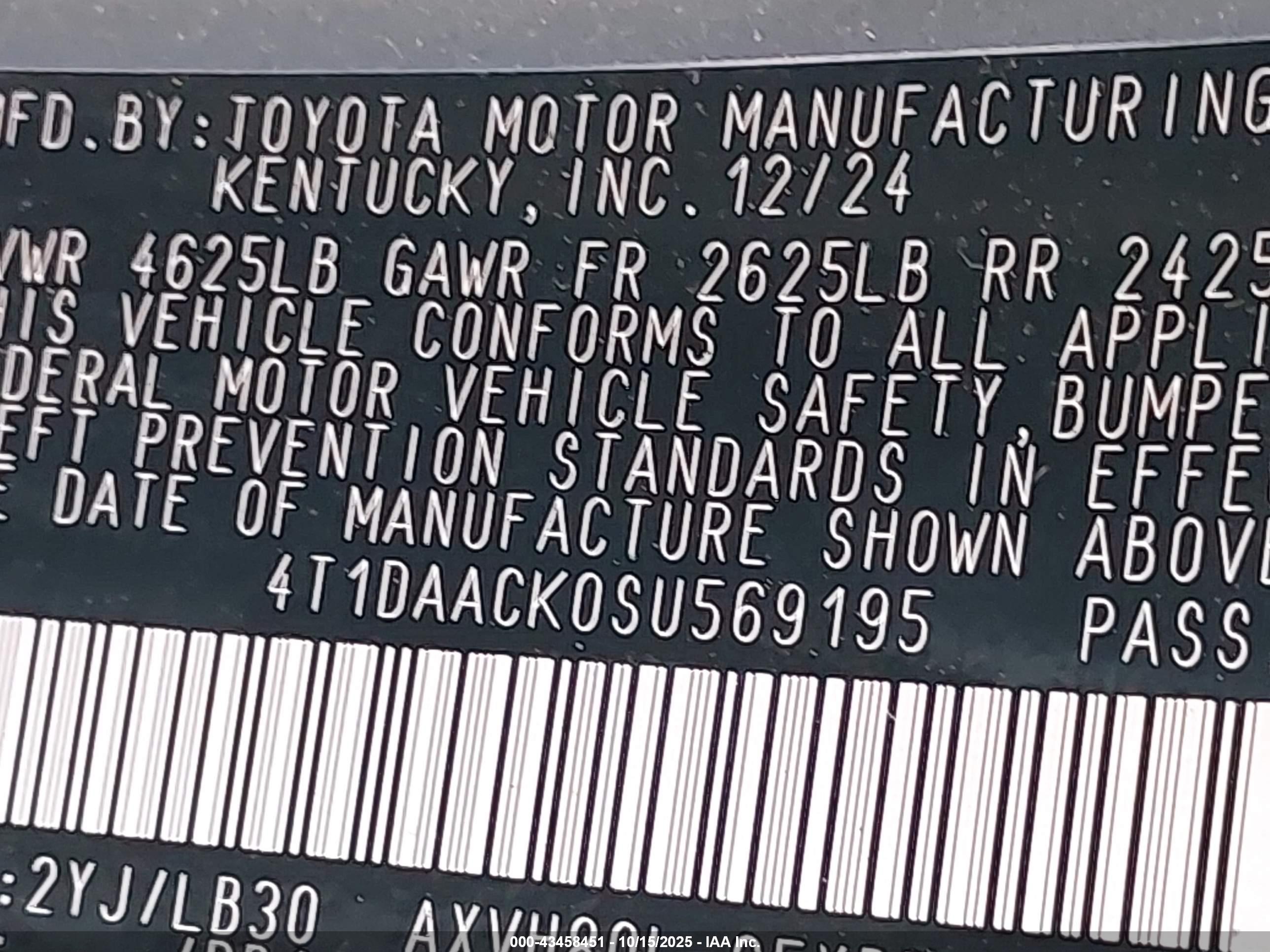 TOYOTA CAMRY image 9