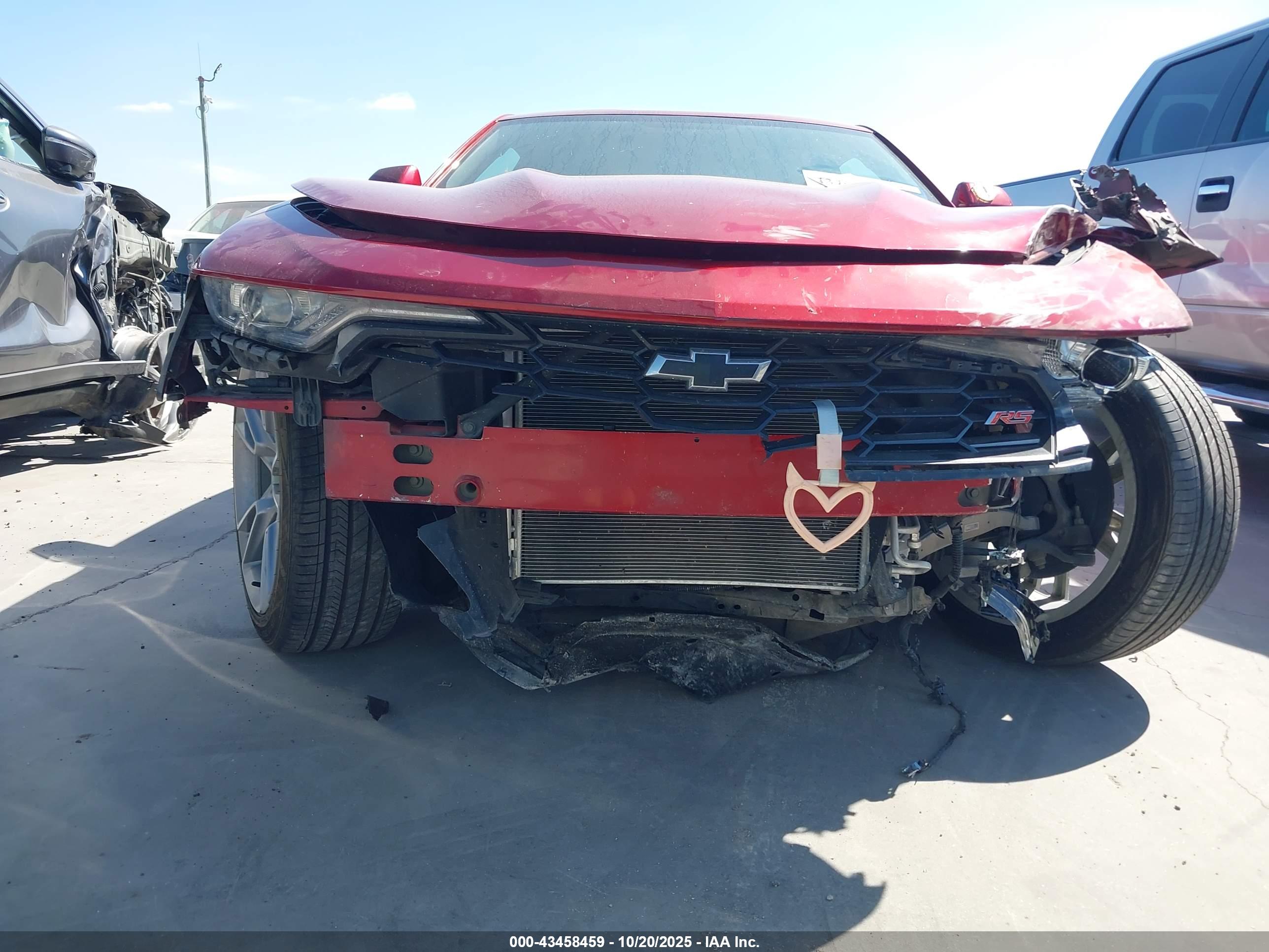CHEVROLET CAMARO image 6