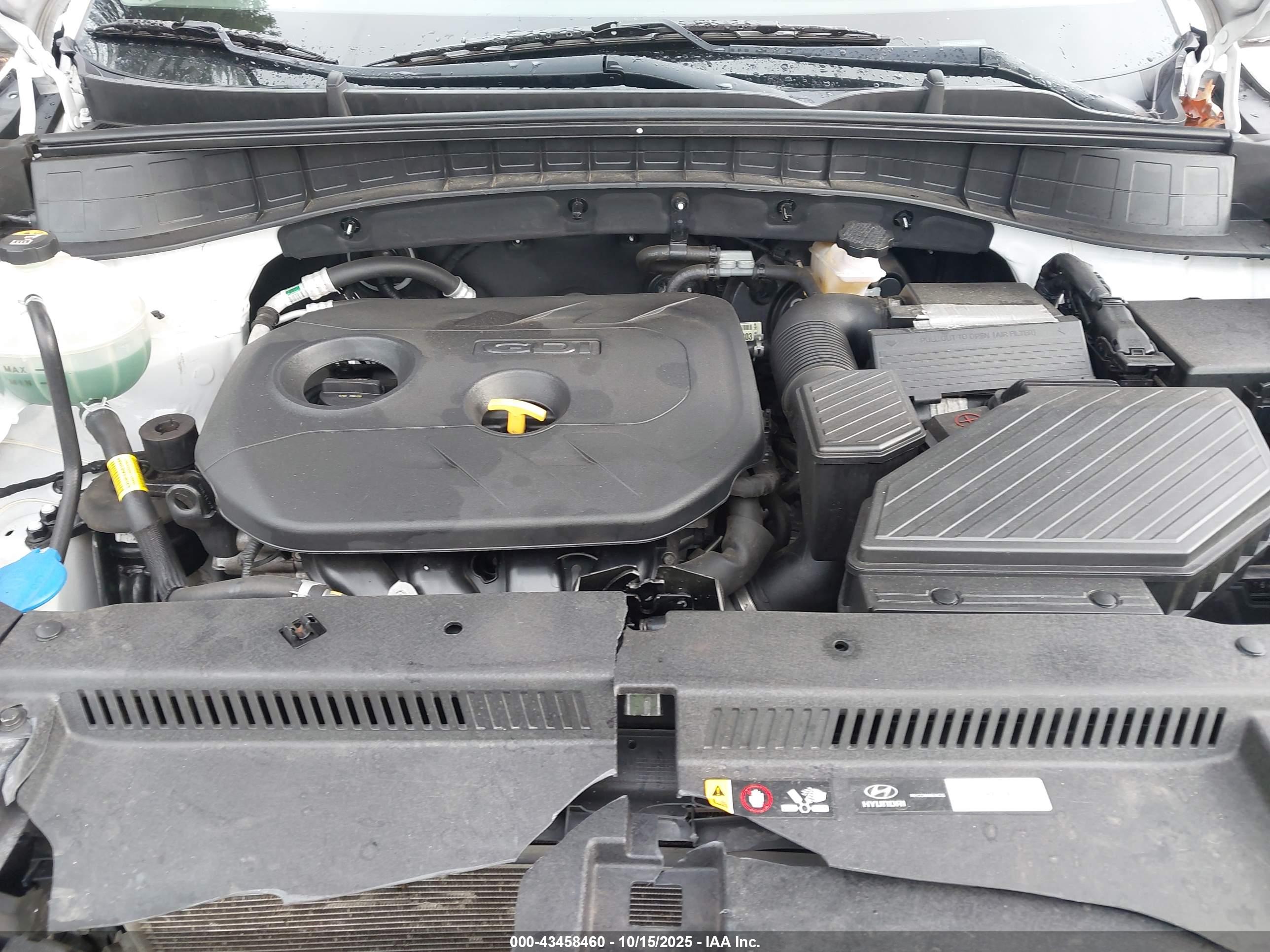 HYUNDAI TUCSON image 10