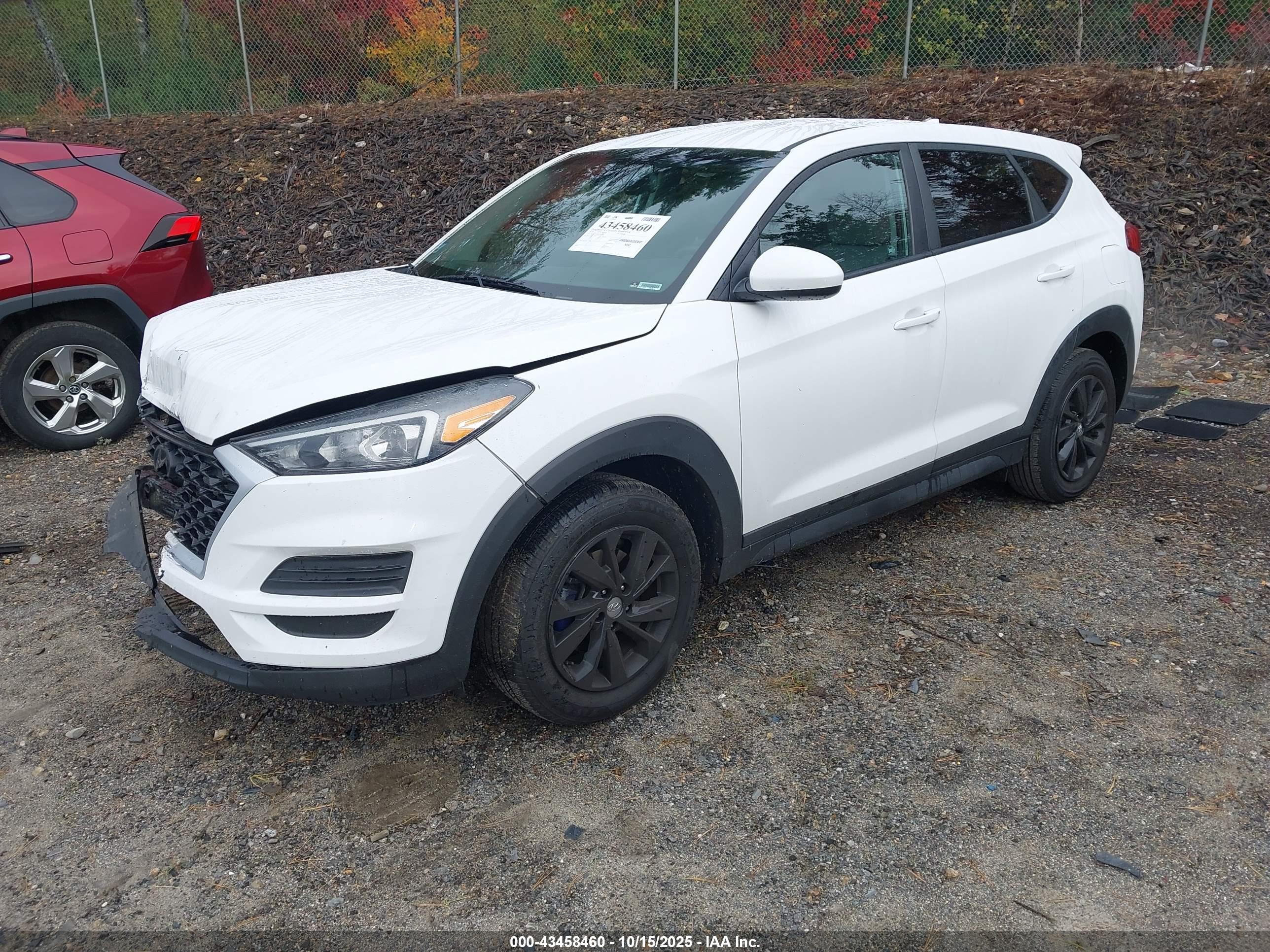 HYUNDAI TUCSON image 2