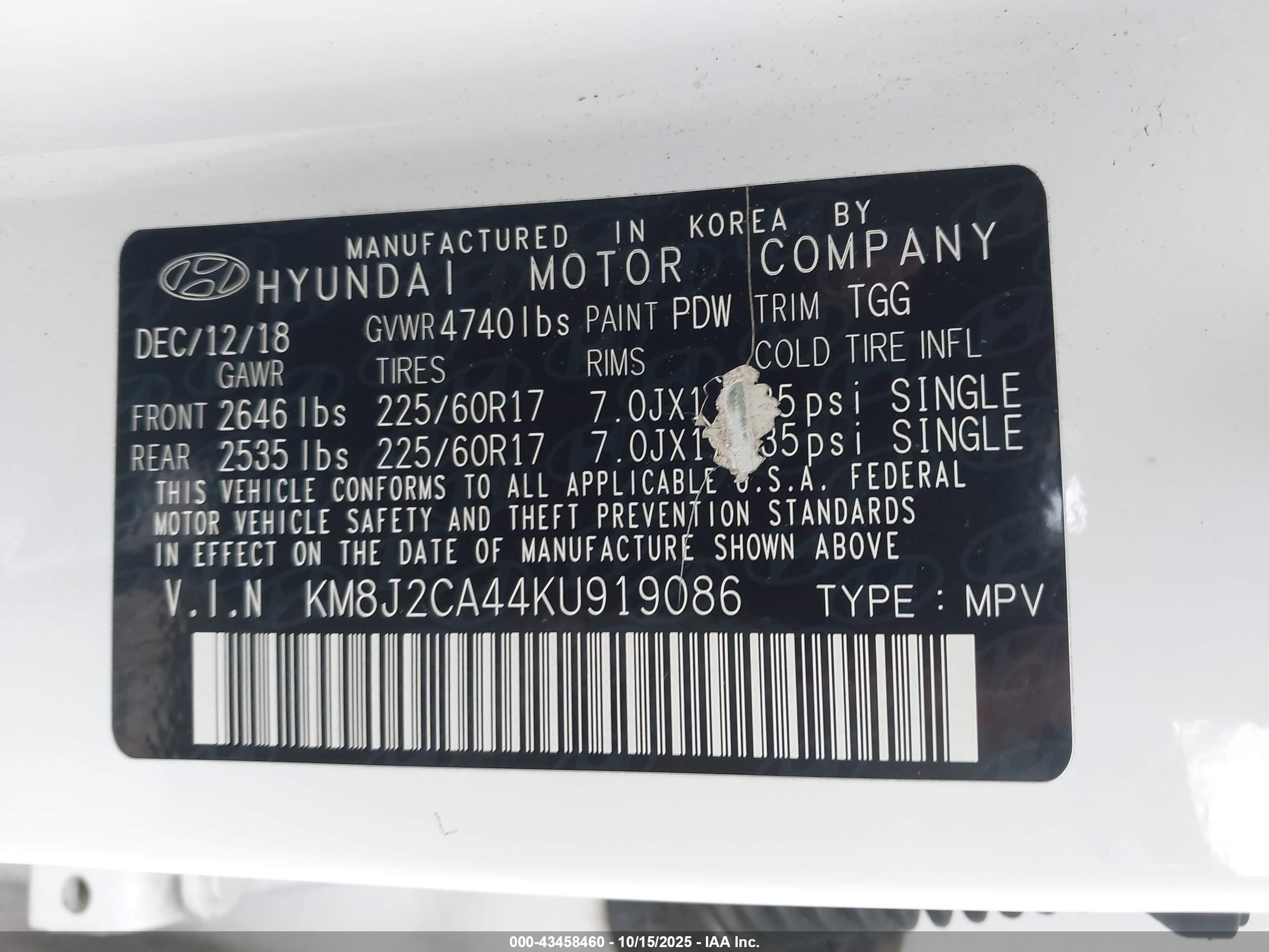 HYUNDAI TUCSON image 9