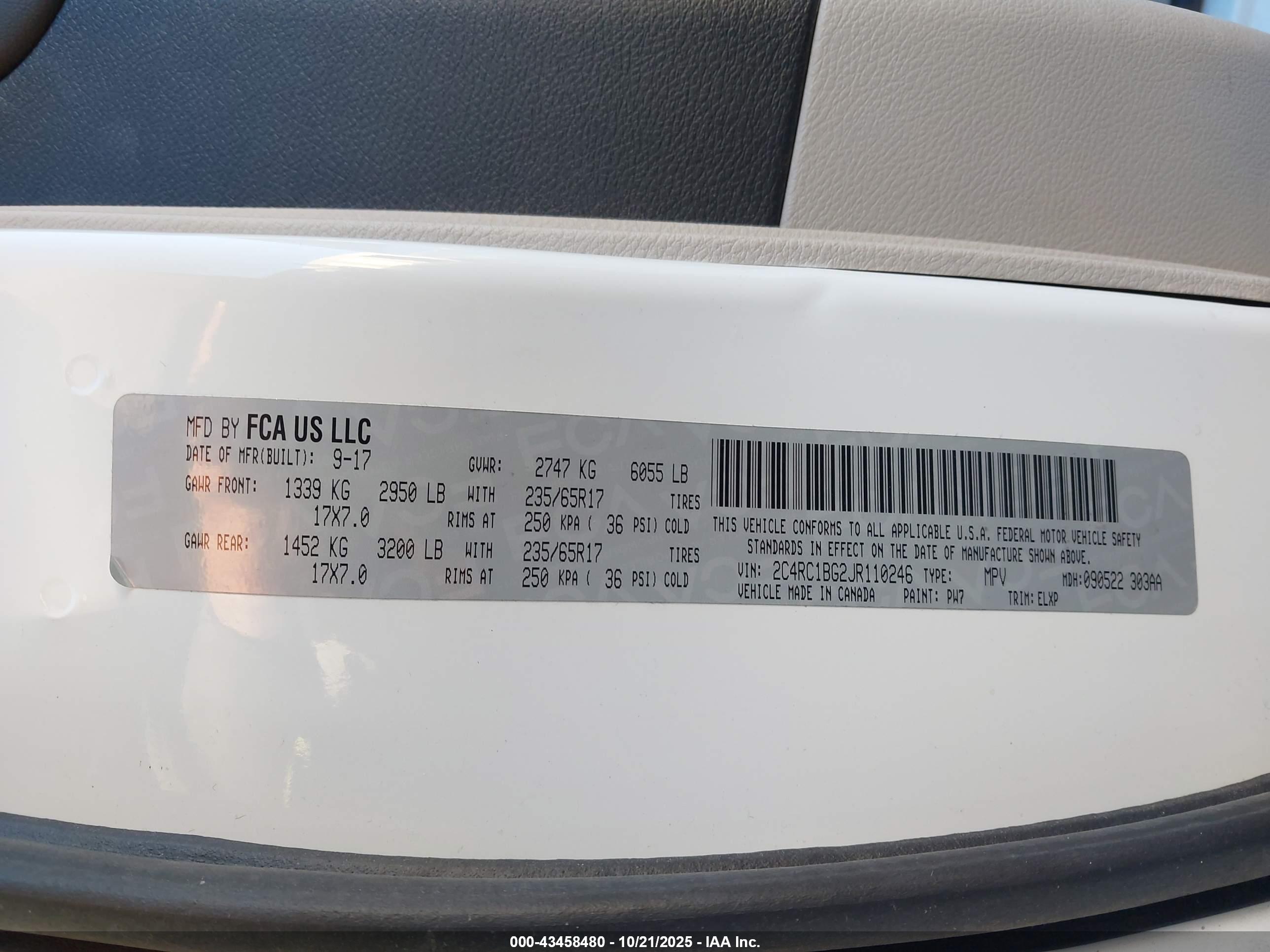 CHRYSLER PACIFICA image 9