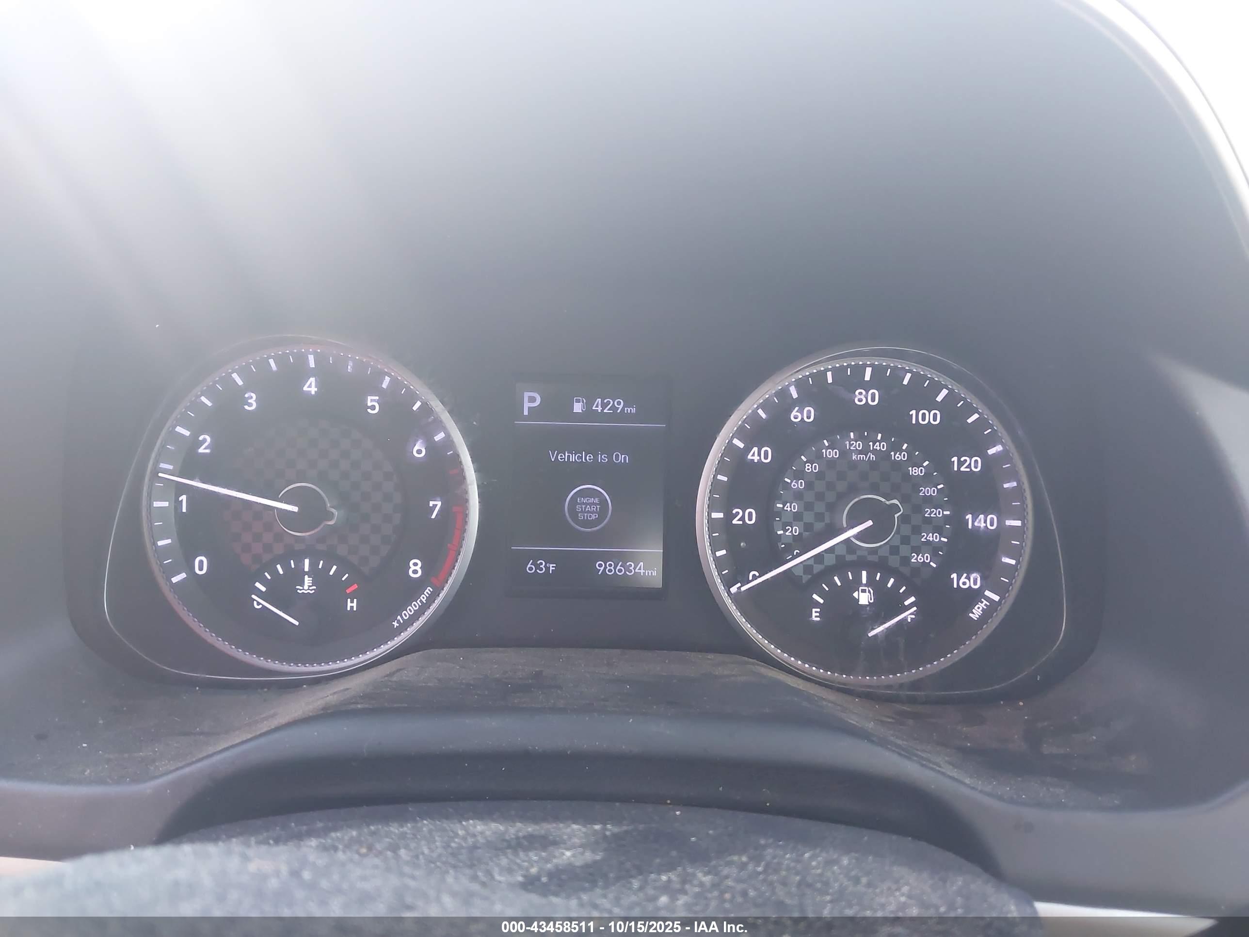 HYUNDAI ELANTRA image 7