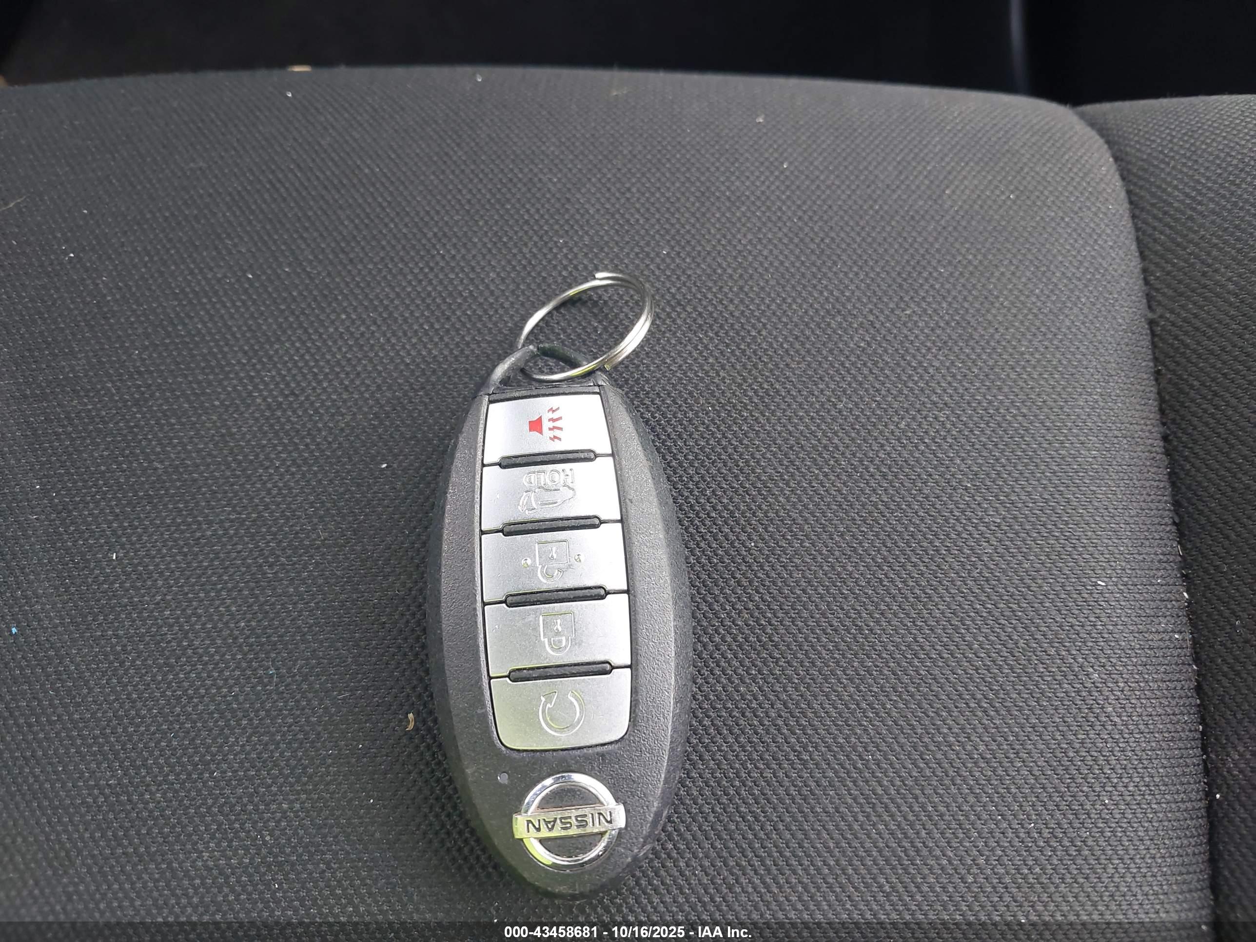 NISSAN PATHFINDER image 11