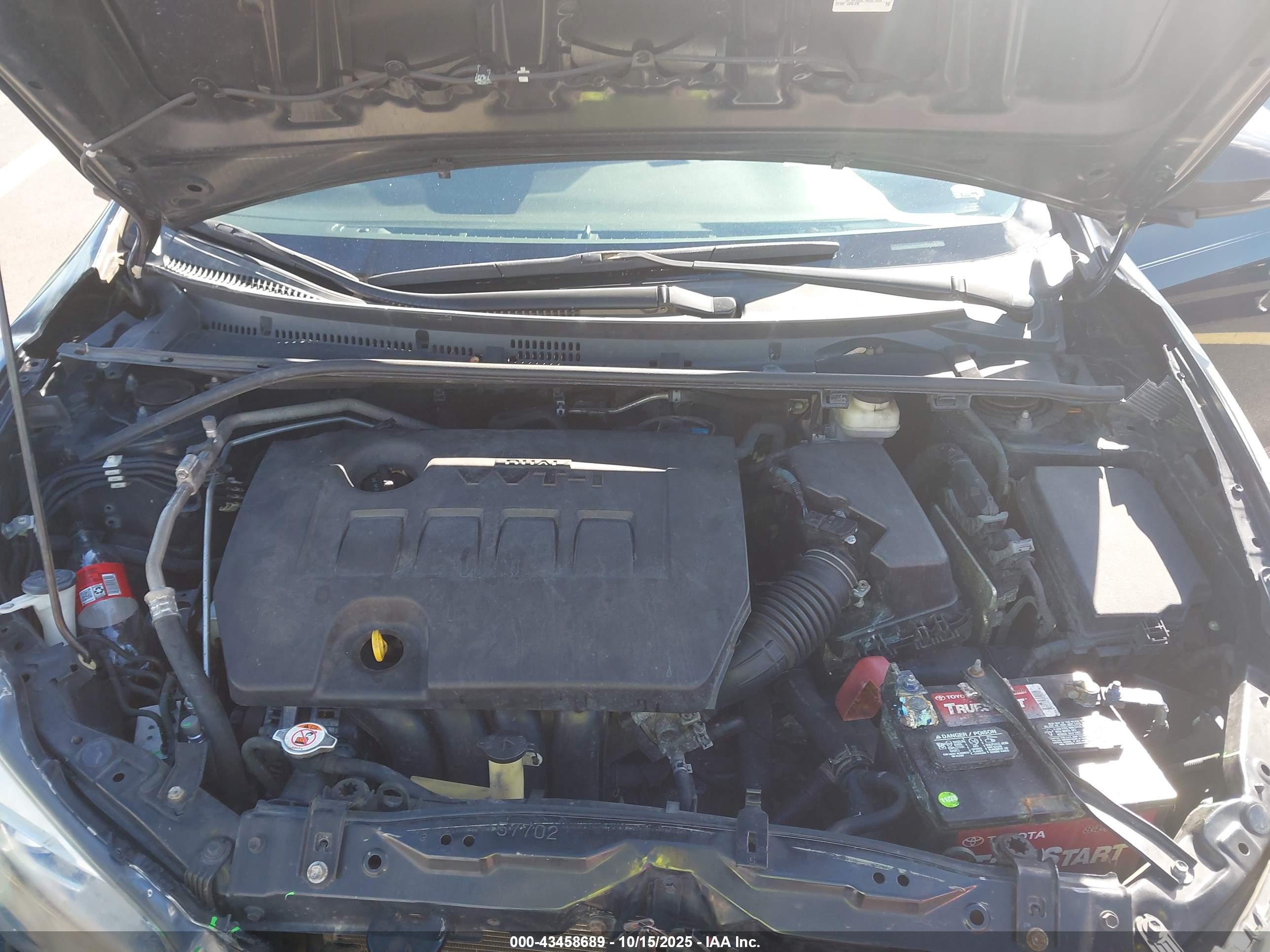 TOYOTA COROLLA image 10