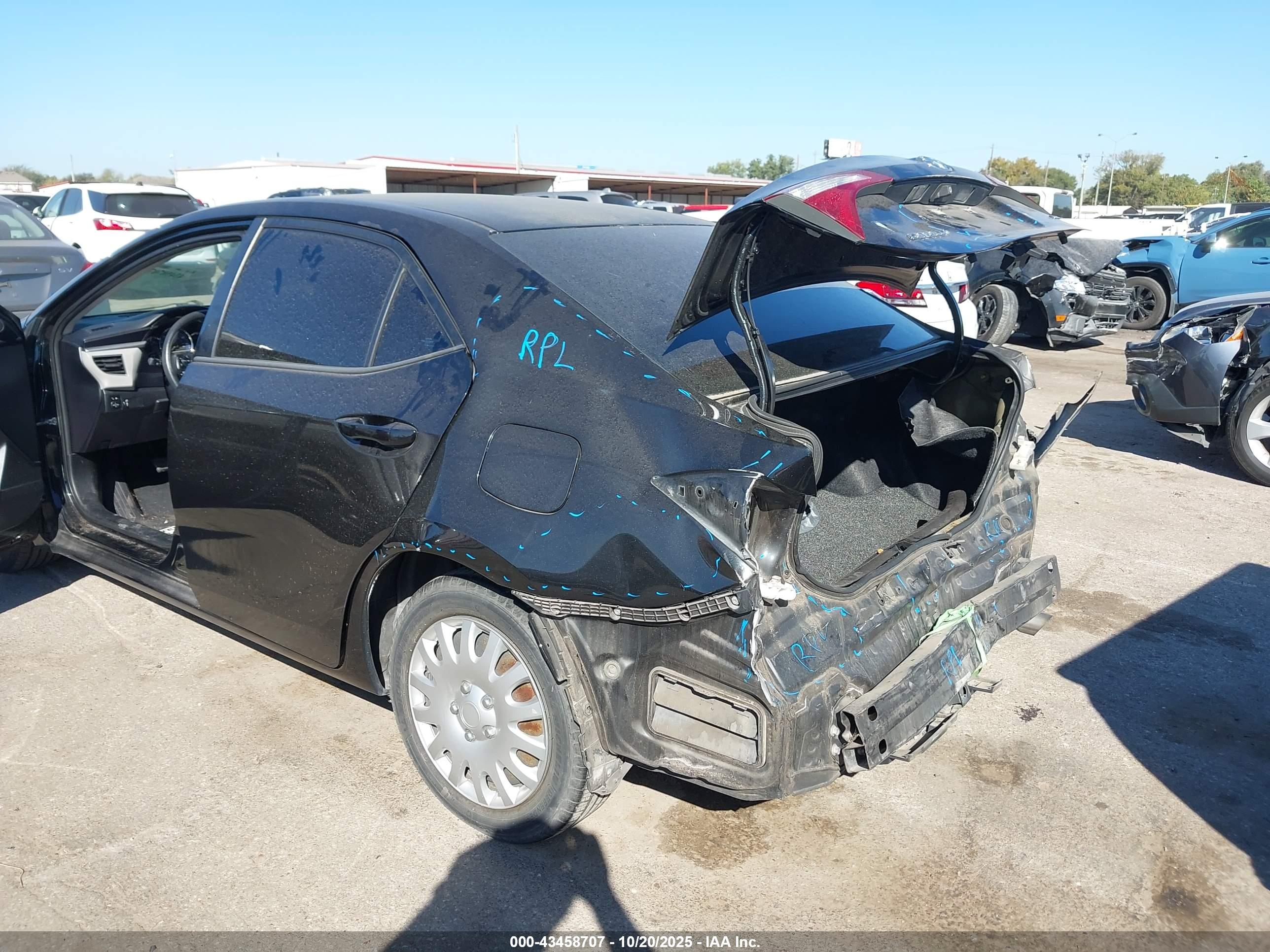 TOYOTA COROLLA image 6