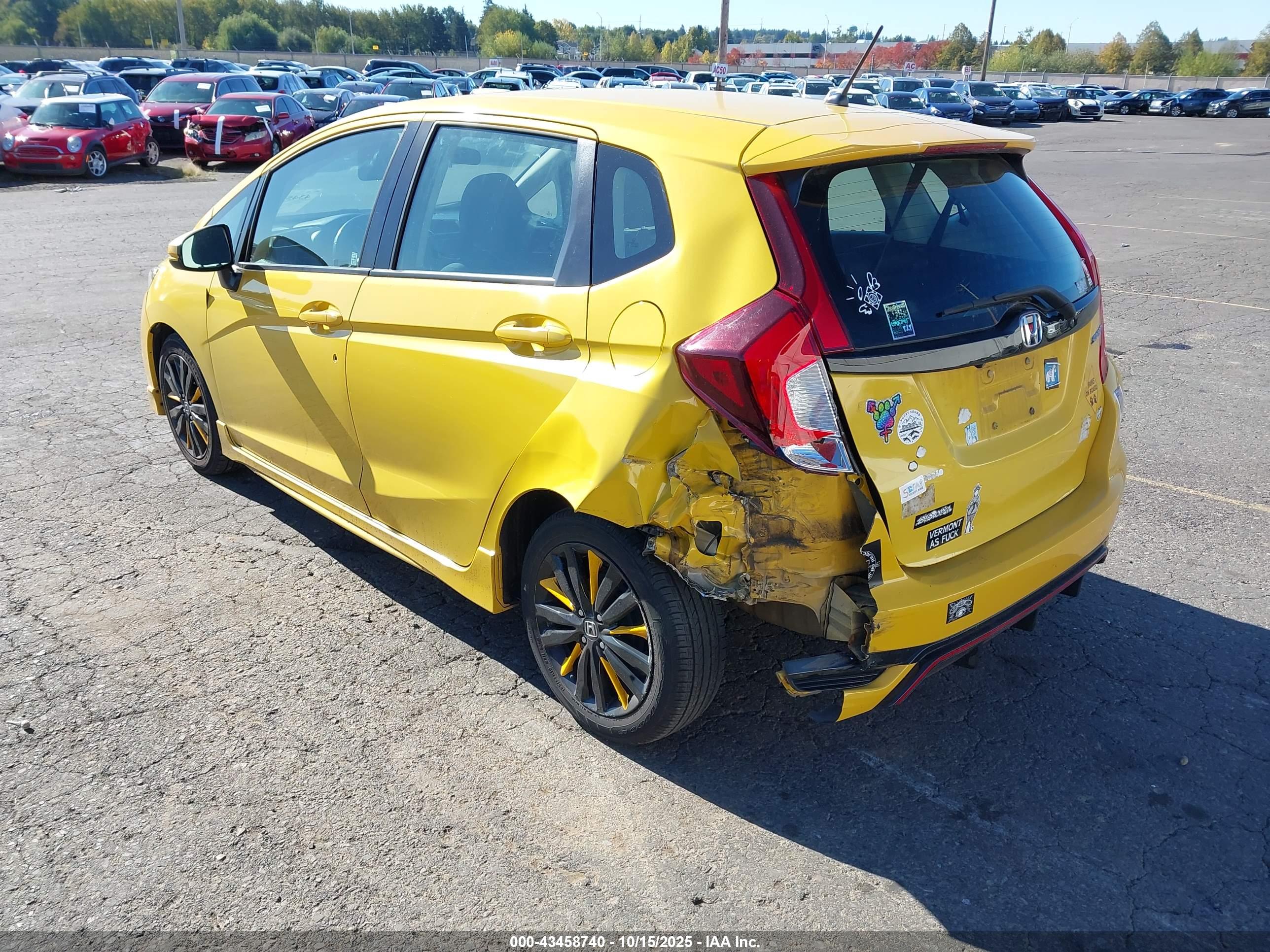 HONDA FIT image 3