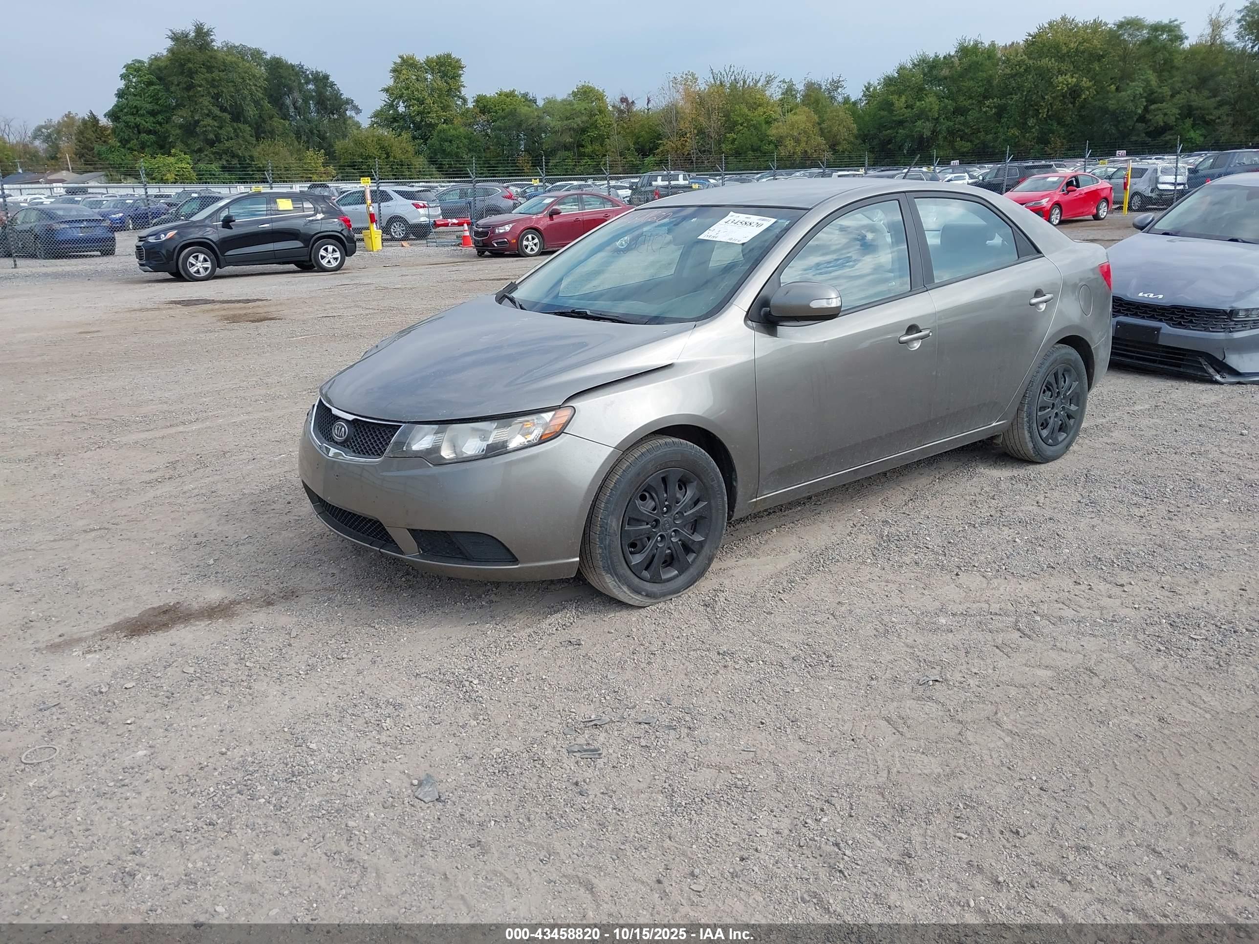 KIA FORTE image 2