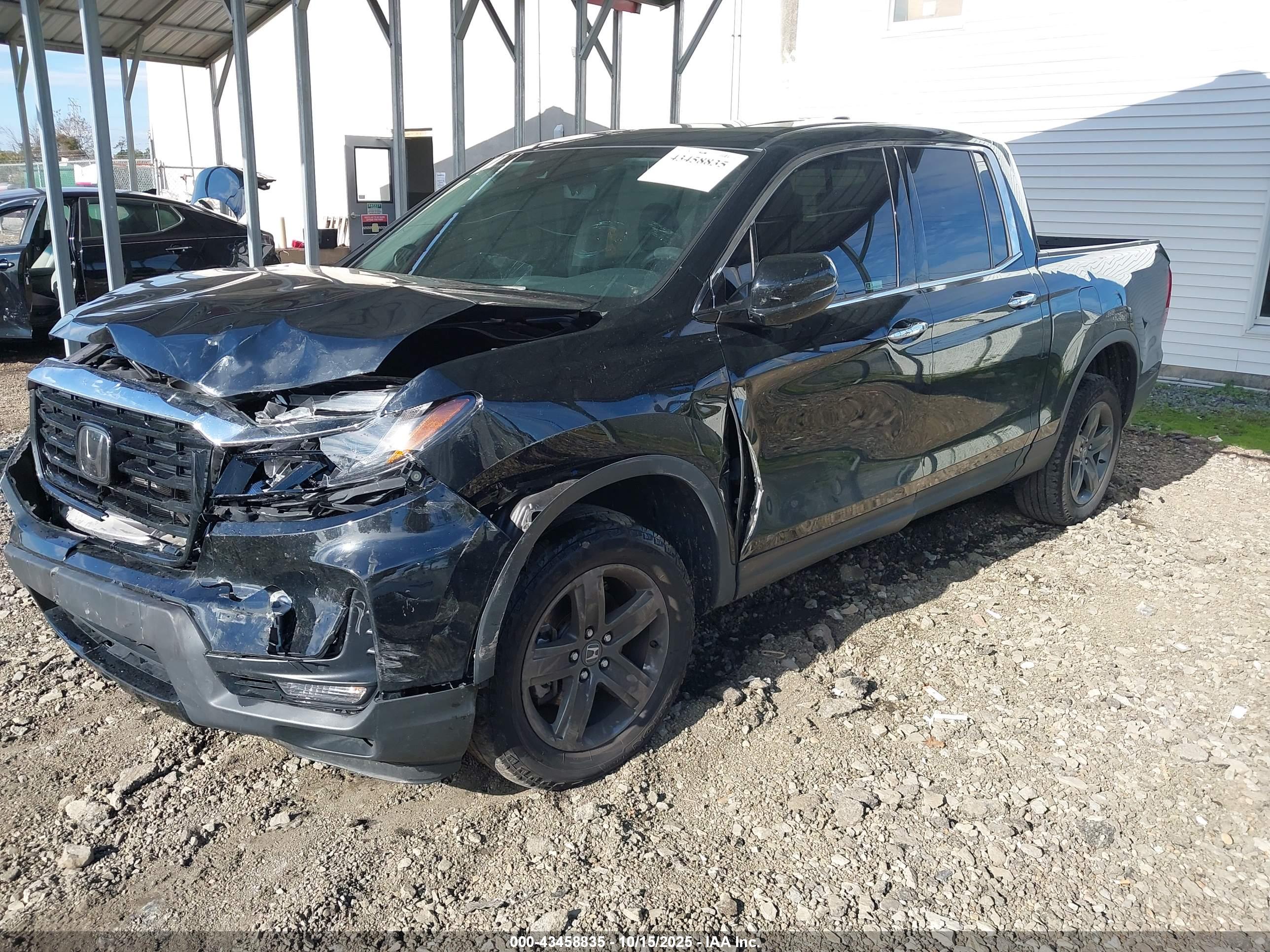HONDA RIDGELINE image 2