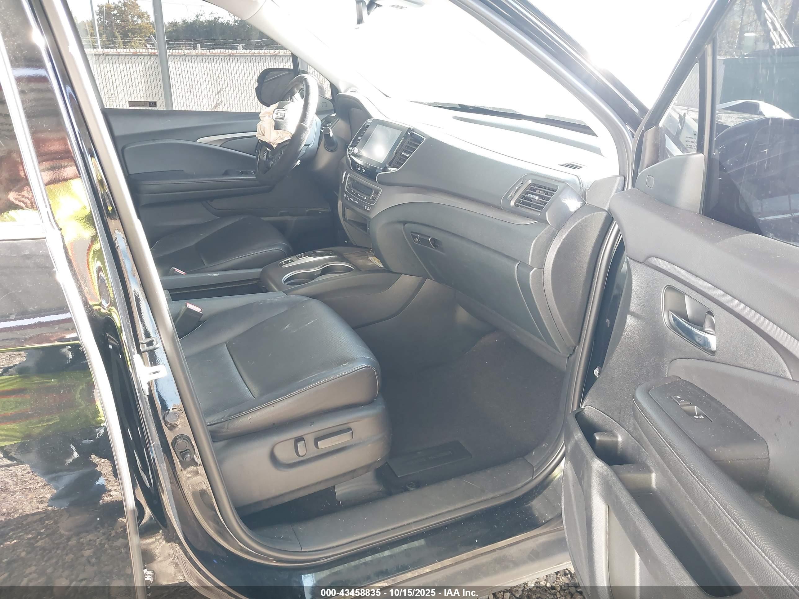 HONDA RIDGELINE image 5