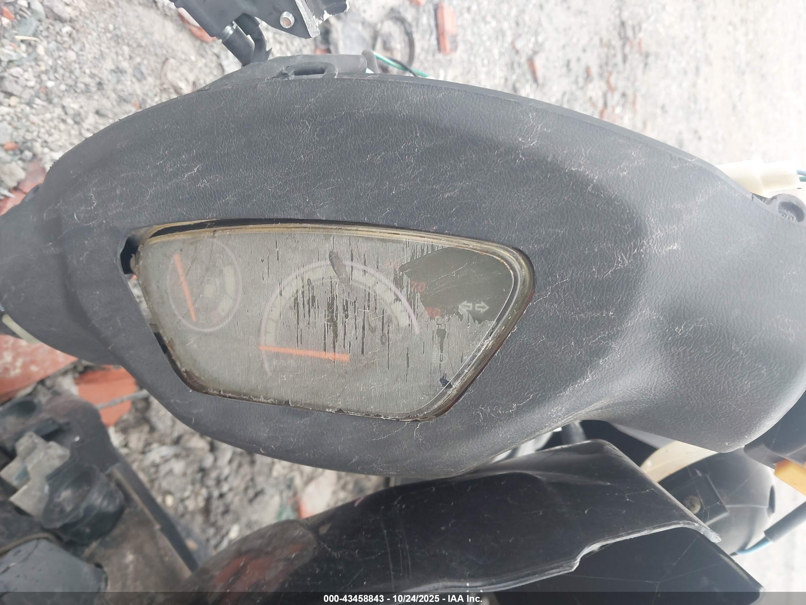 MOPED SCOOTER image 7