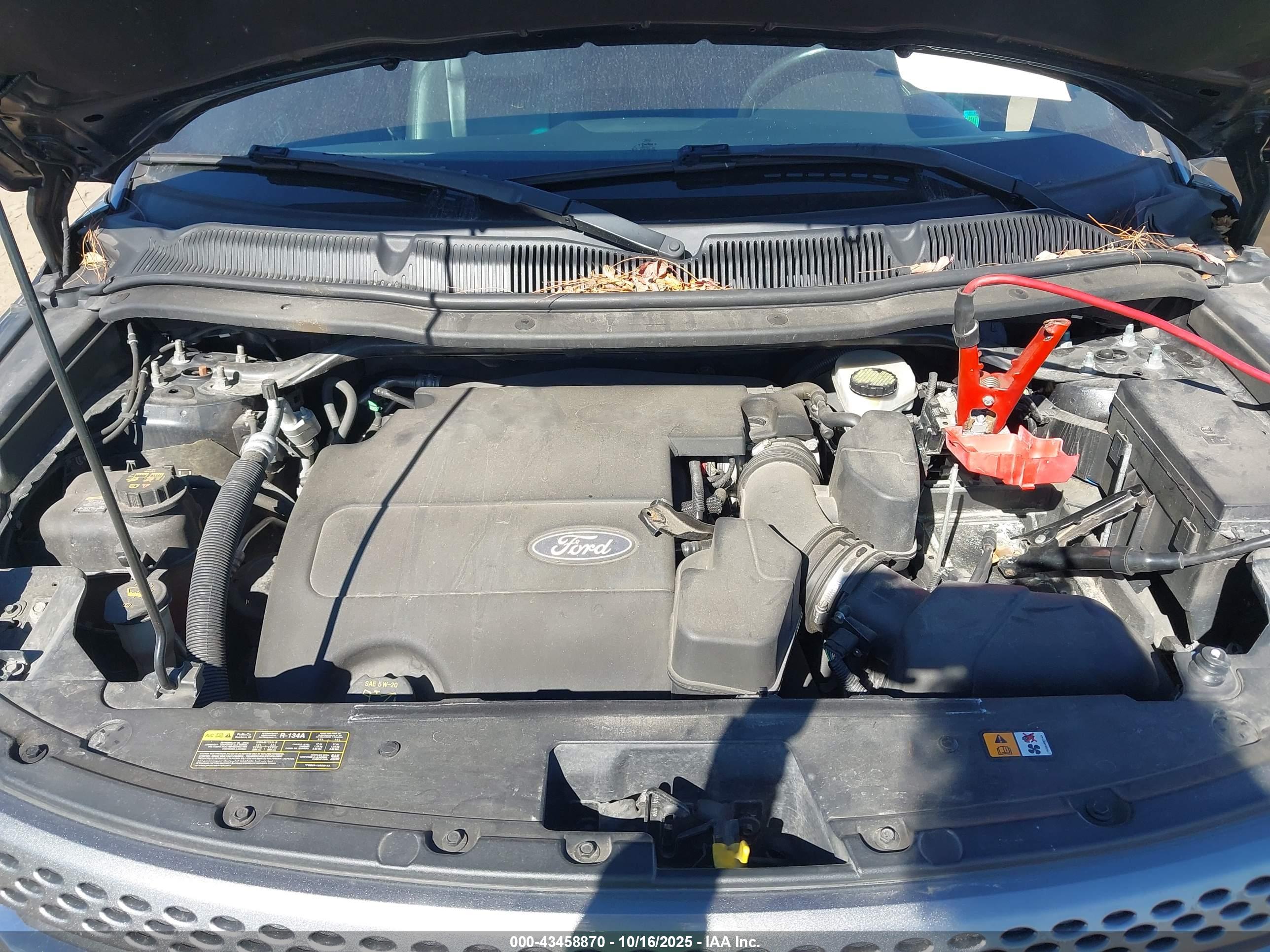 FORD EXPLORER image 10