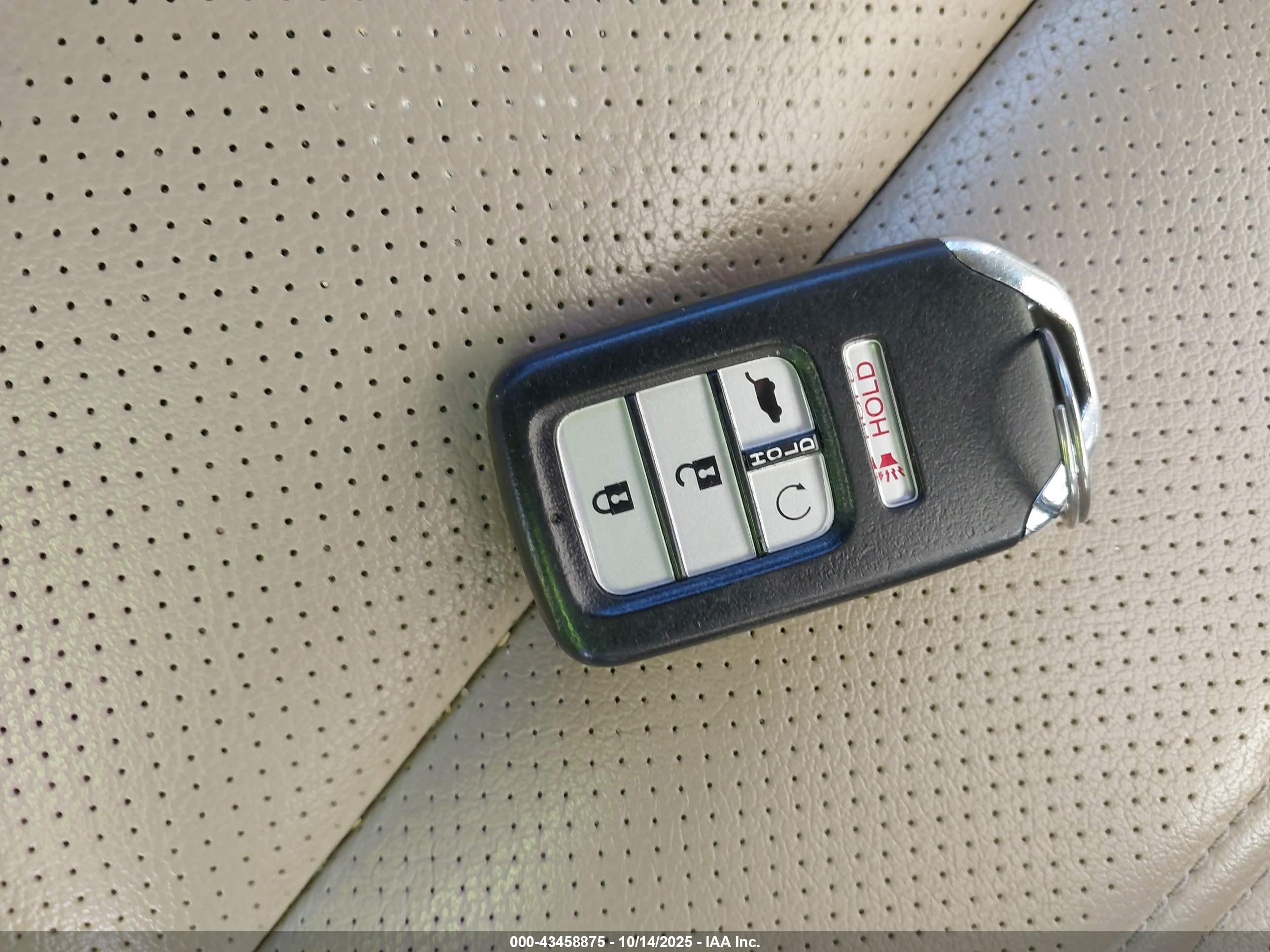 HONDA CR-V image 11