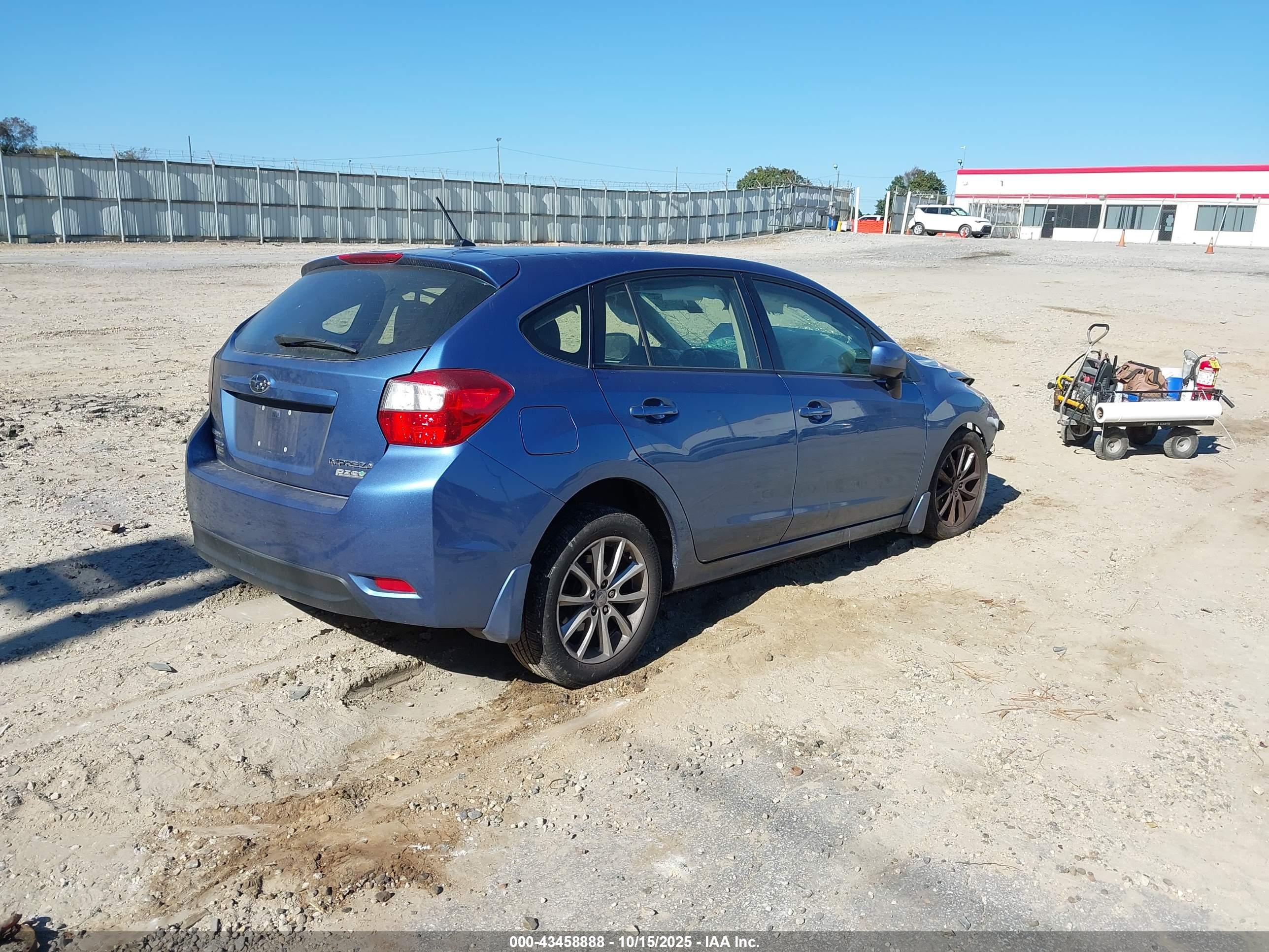 SUBARU IMPREZA image 4