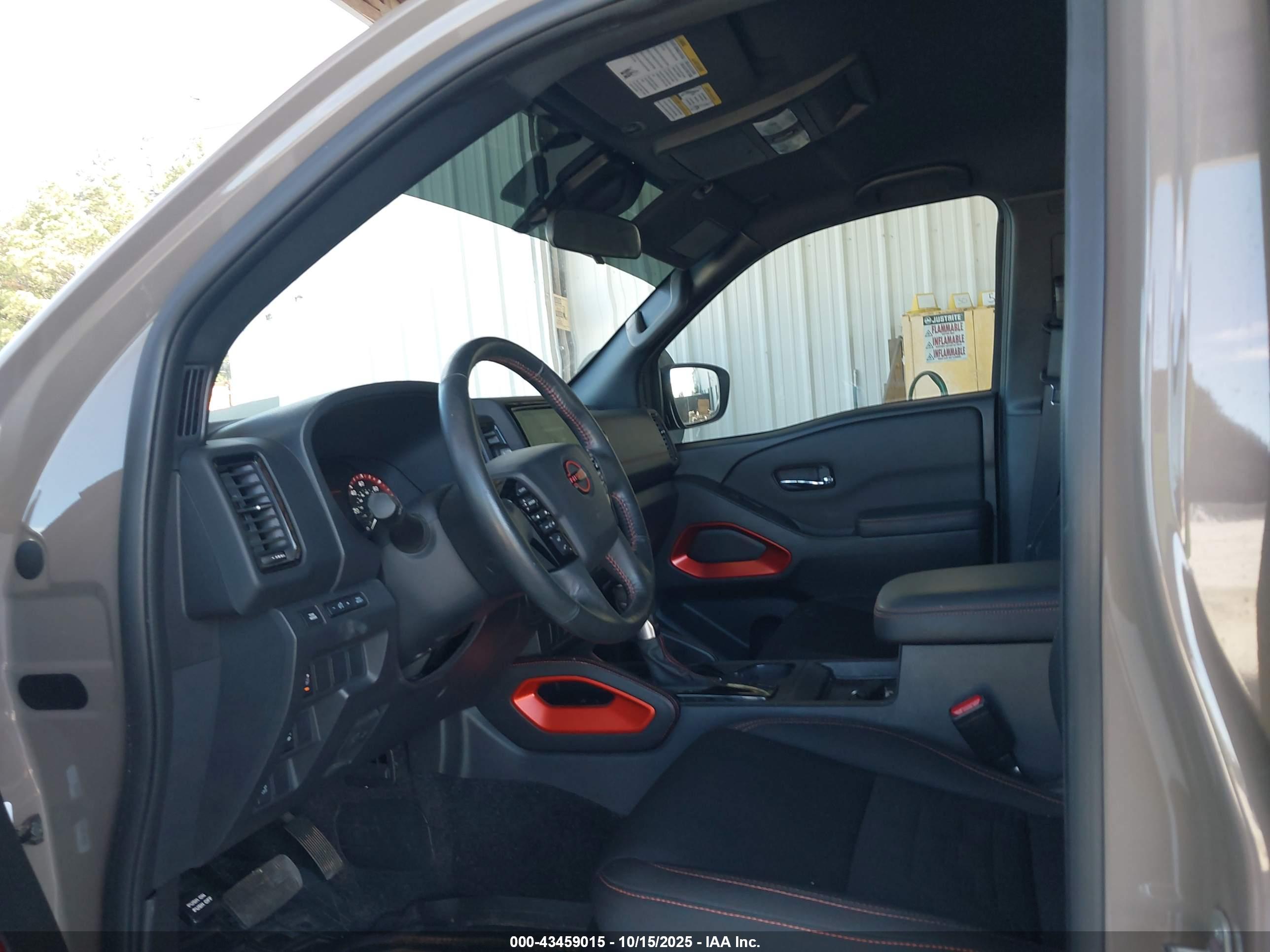 NISSAN FRONTIER image 5