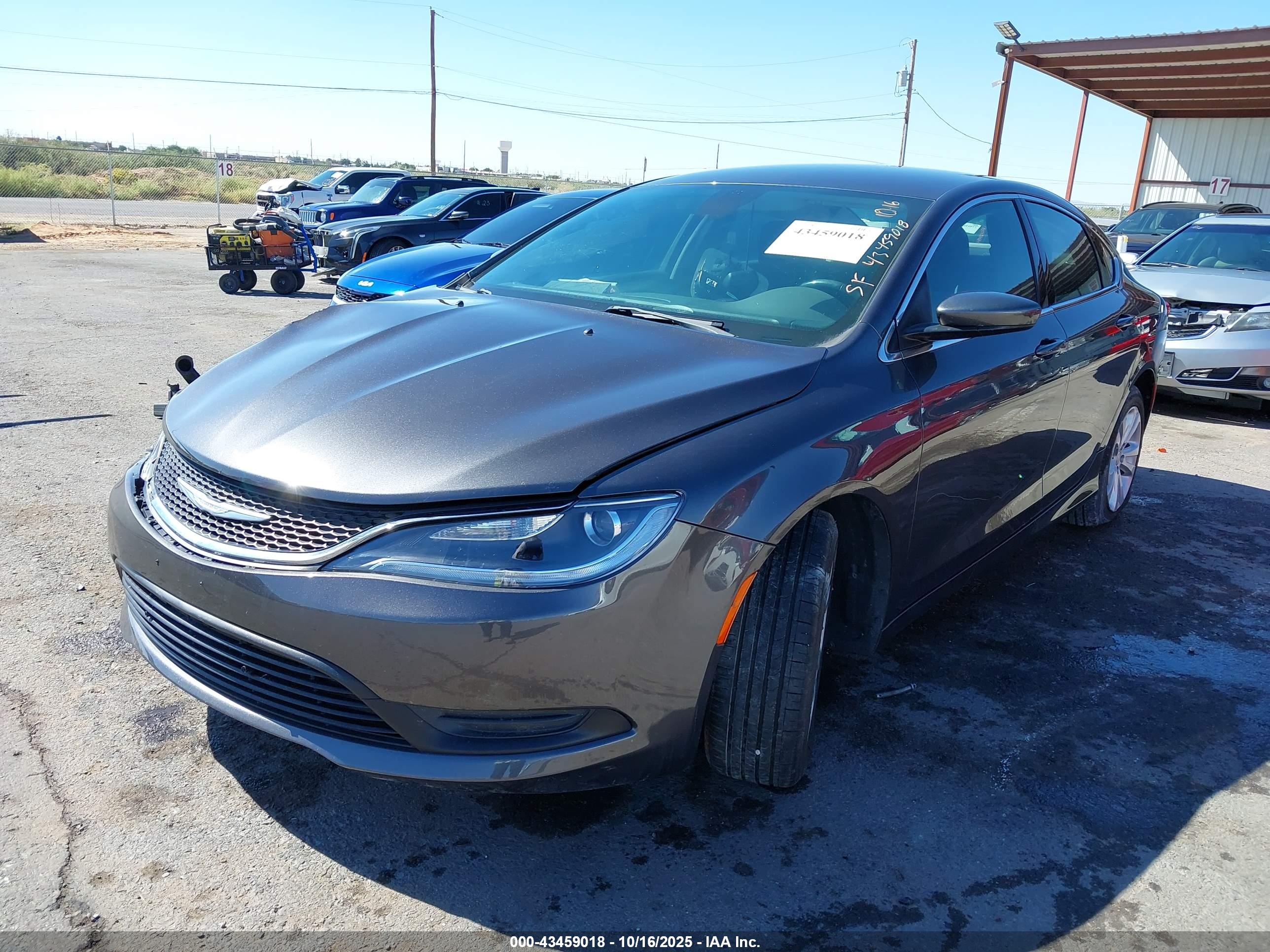 CHRYSLER 200 image 2