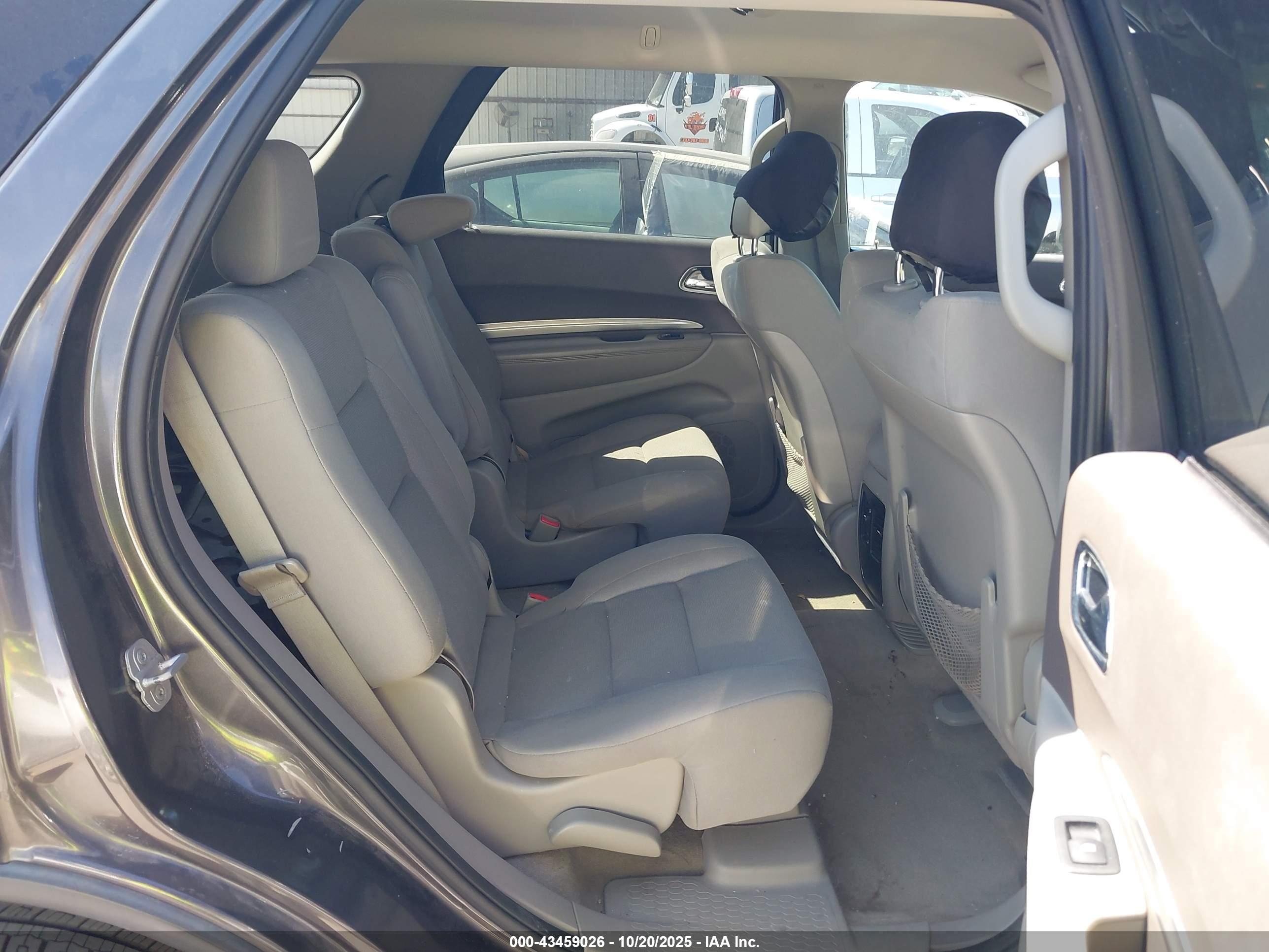 DODGE DURANGO image 8