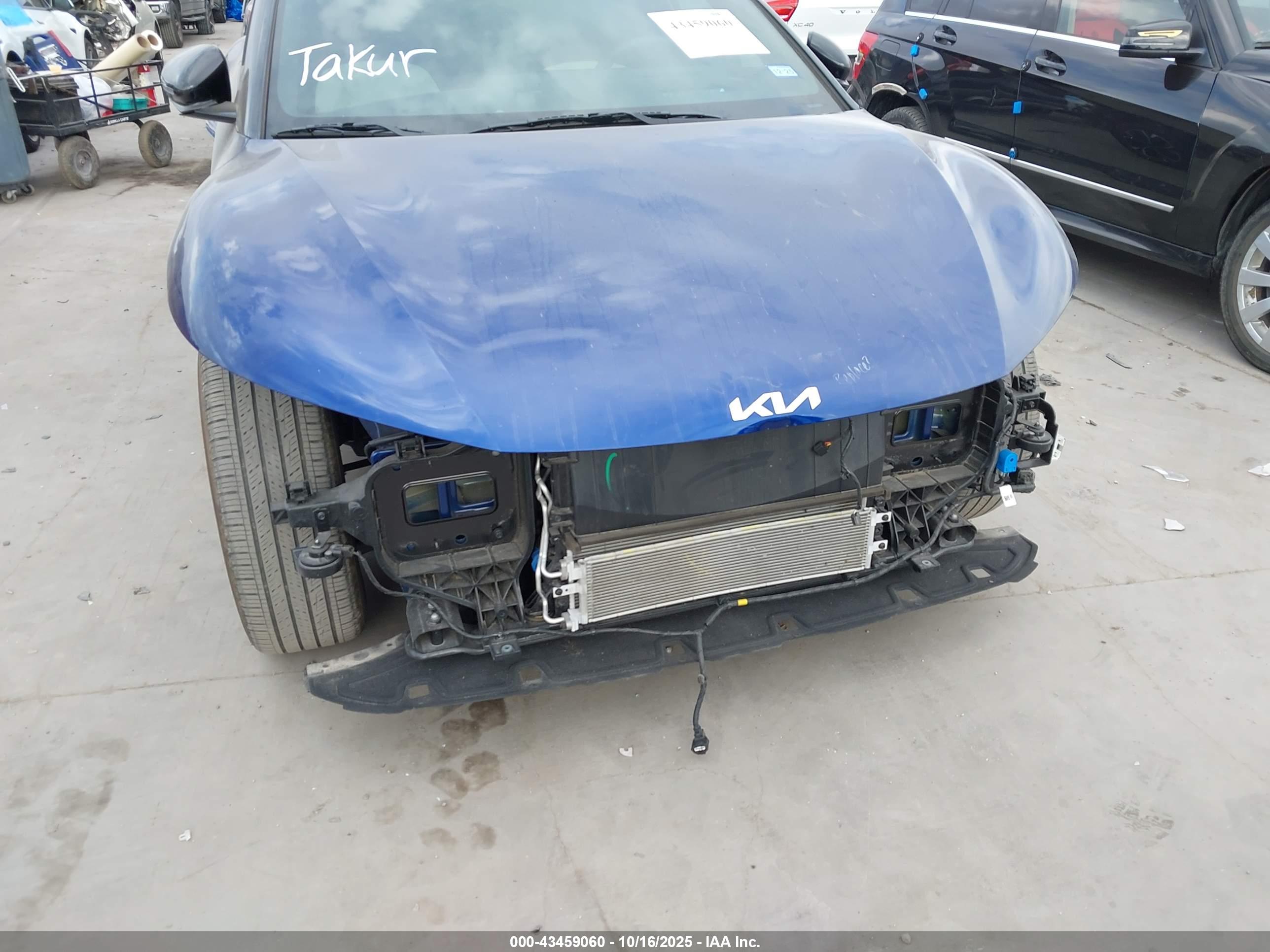 KIA EV6 image 6