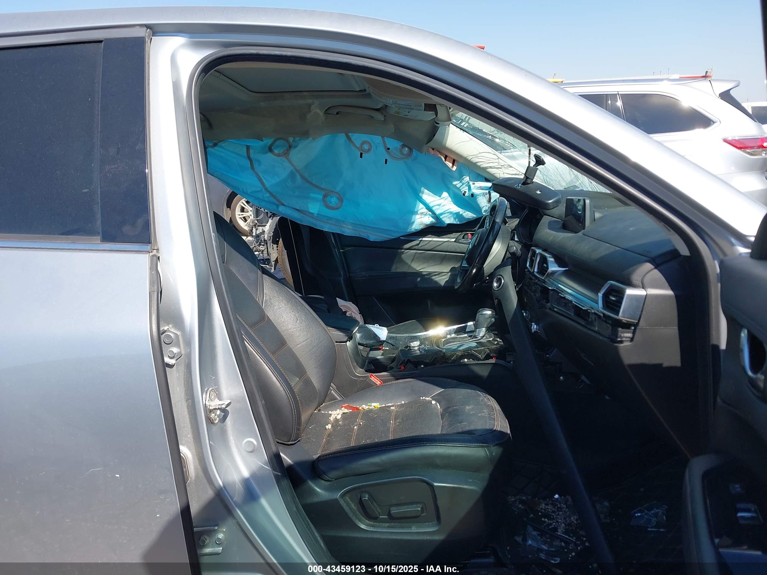 MAZDA CX-5 image 5