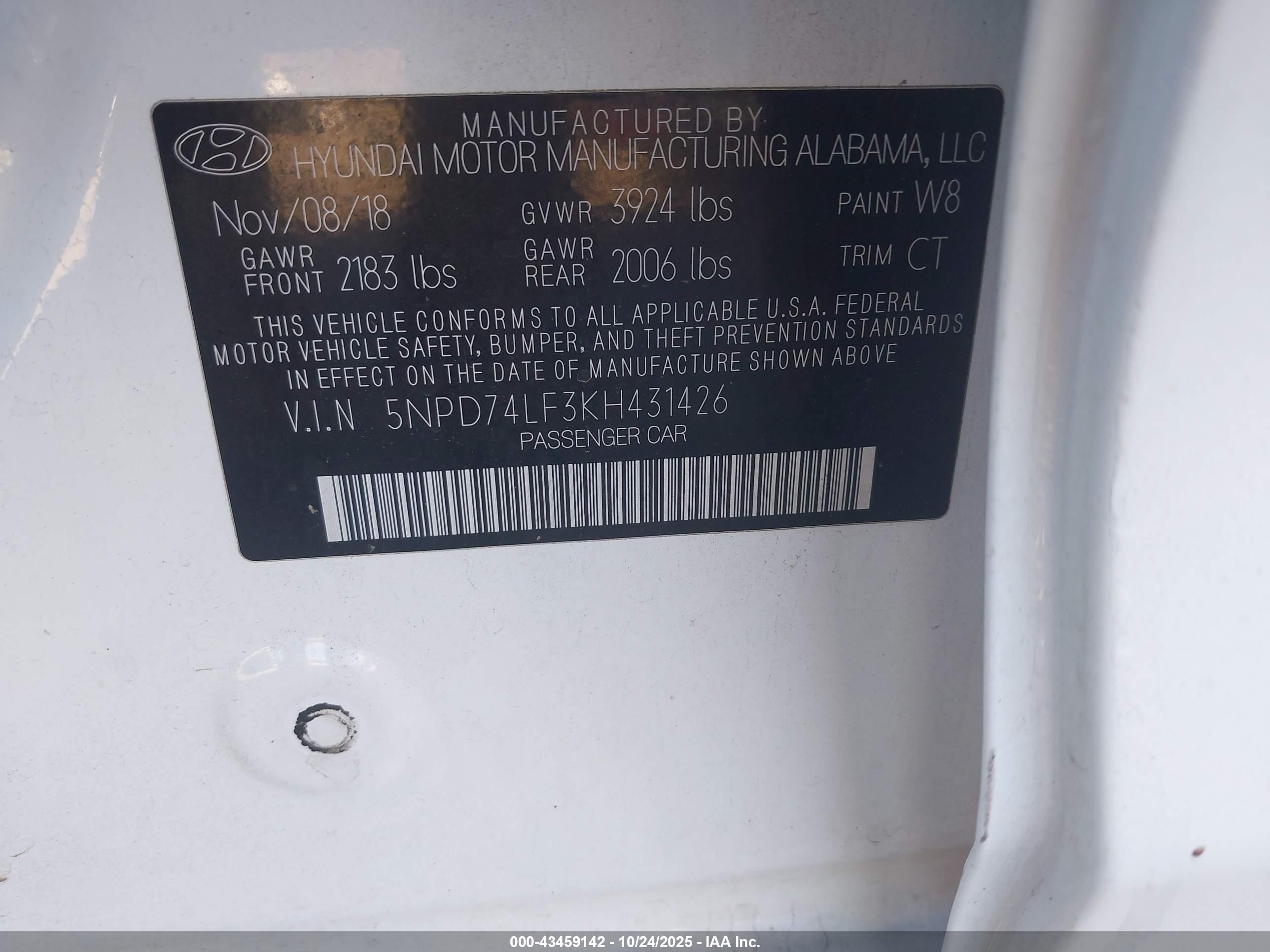 HYUNDAI ELANTRA image 9