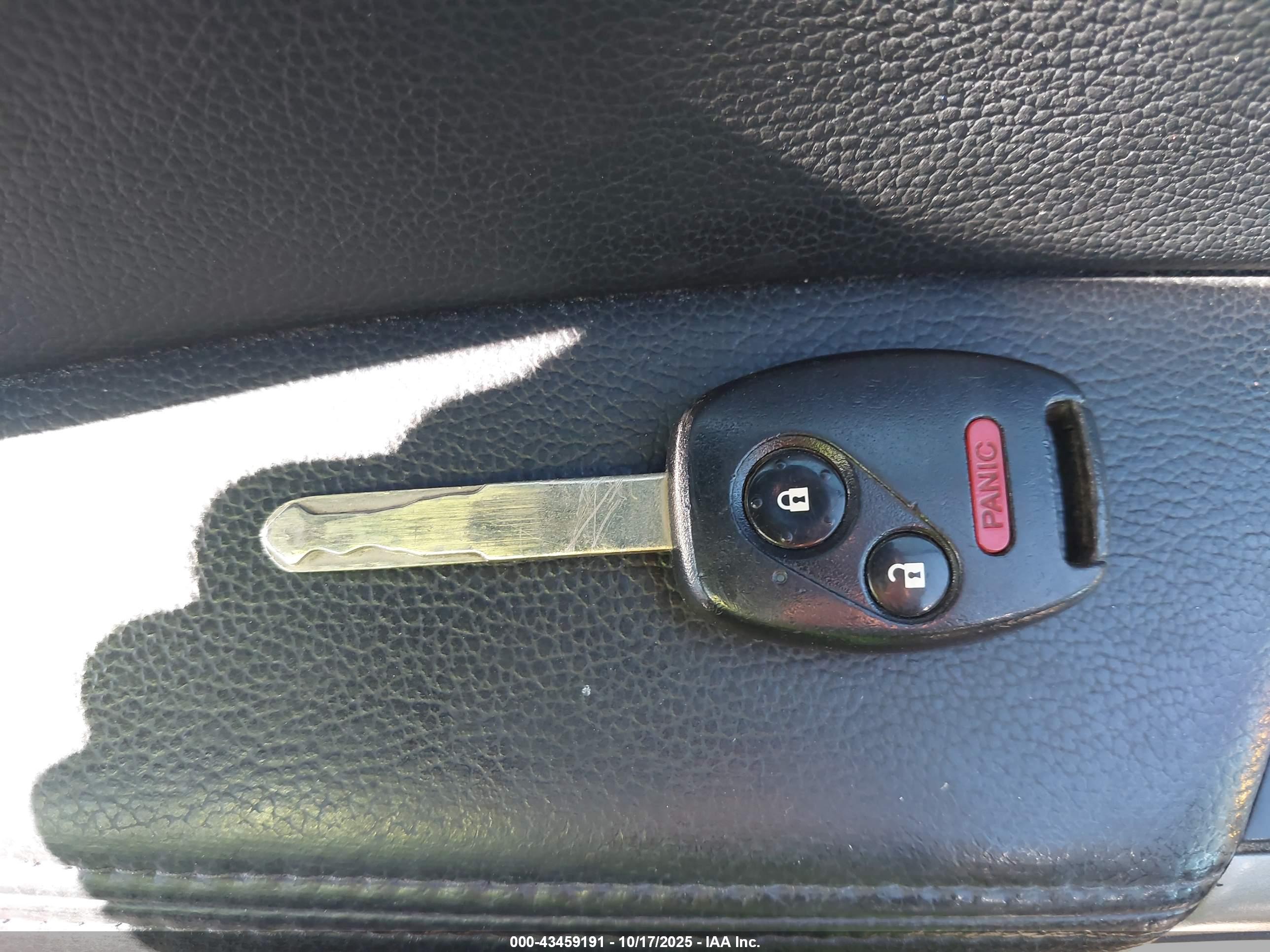 HONDA CR-V image 11