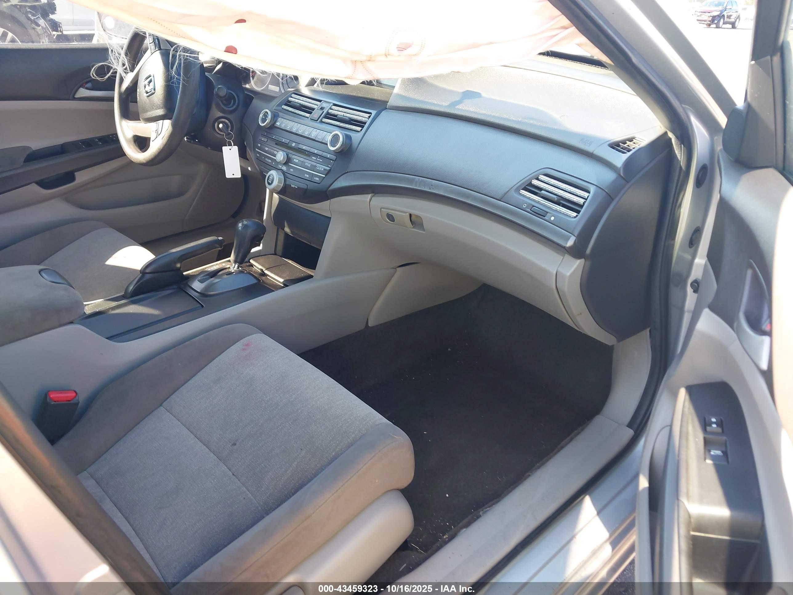 HONDA ACCORD image 5
