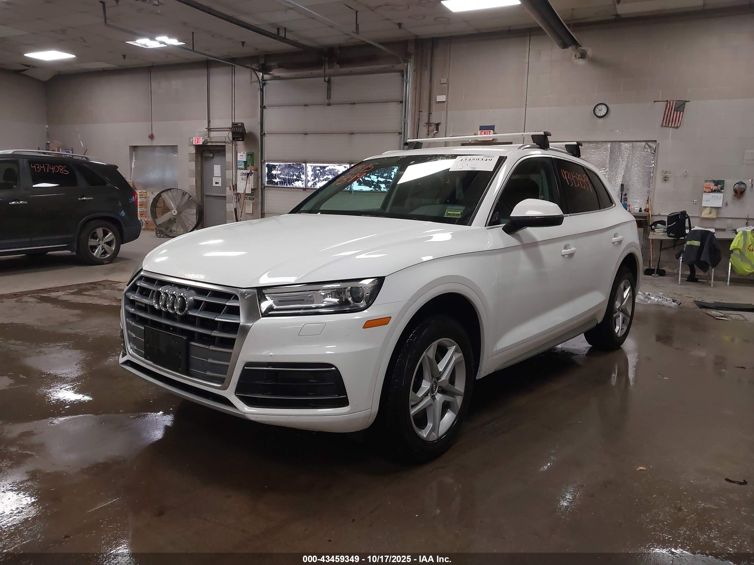 AUDI Q5 image 2