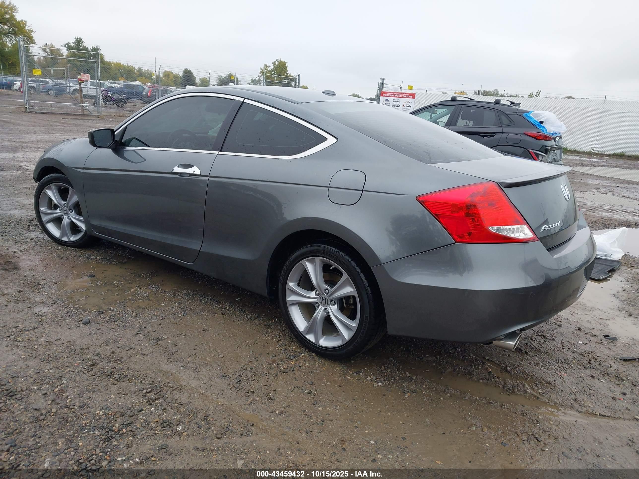 HONDA ACCORD image 3