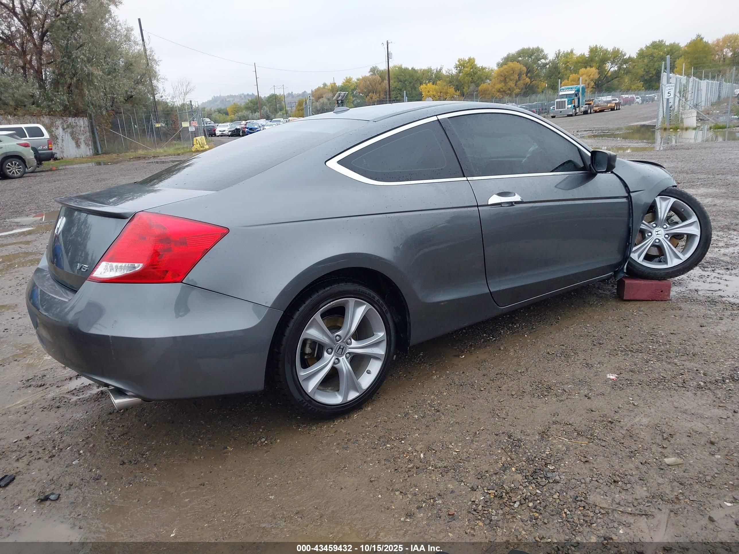 HONDA ACCORD image 4