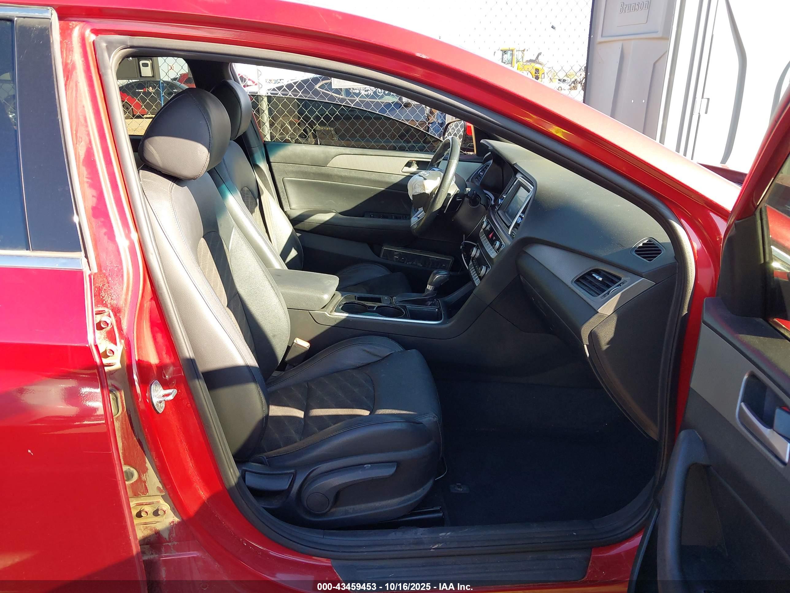 HYUNDAI SONATA image 5