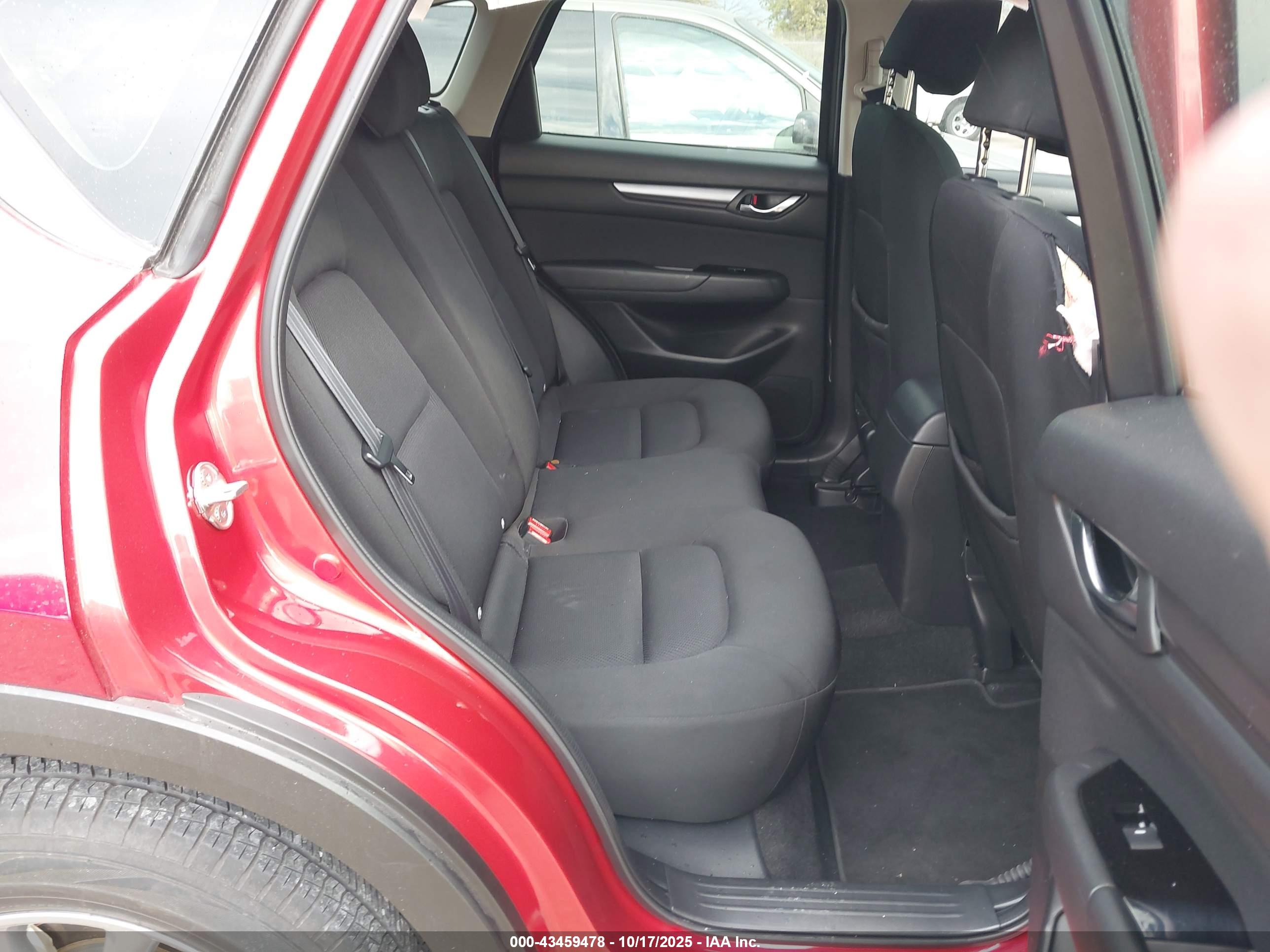 MAZDA CX-5 image 8