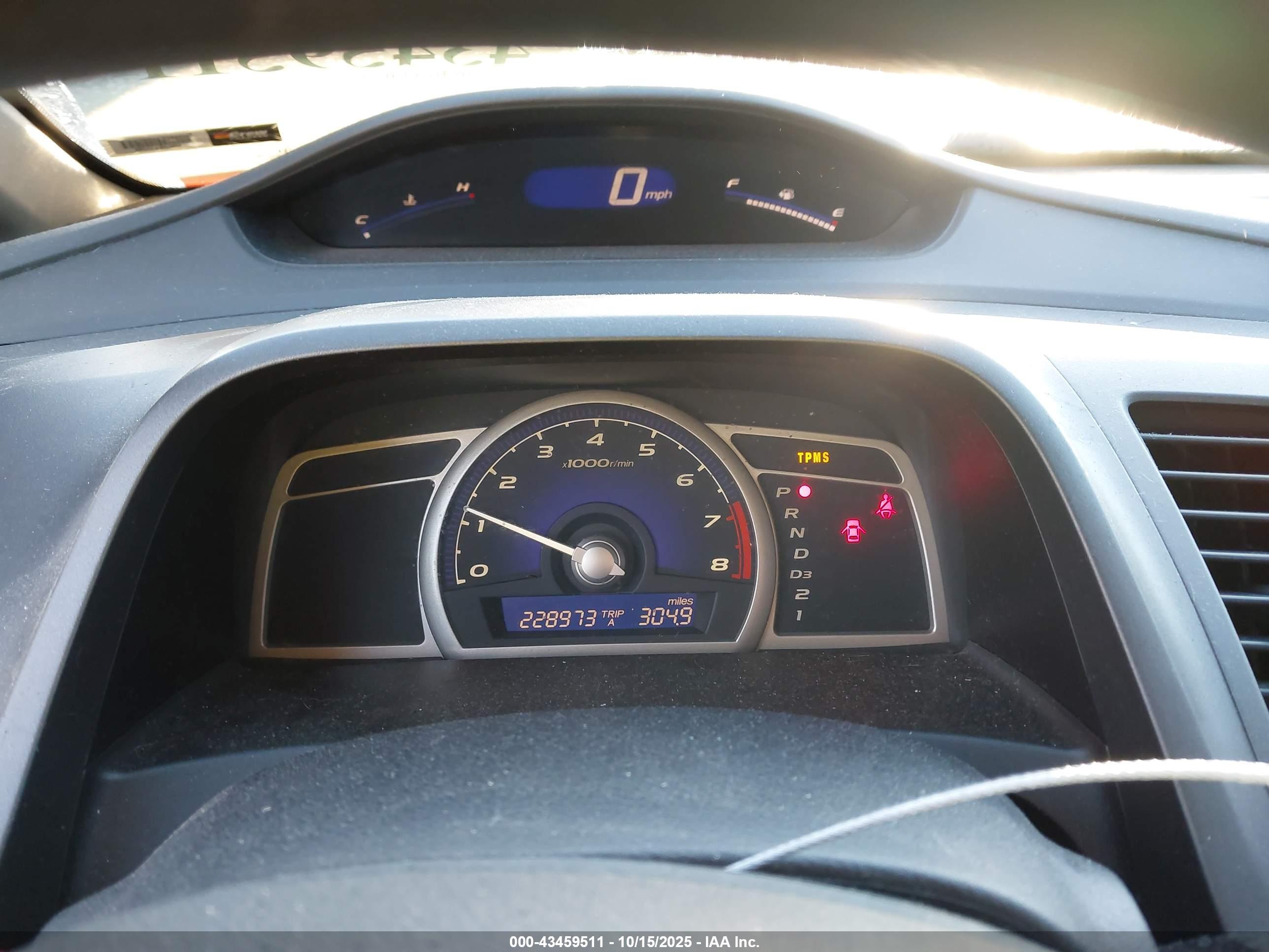 HONDA CIVIC image 7