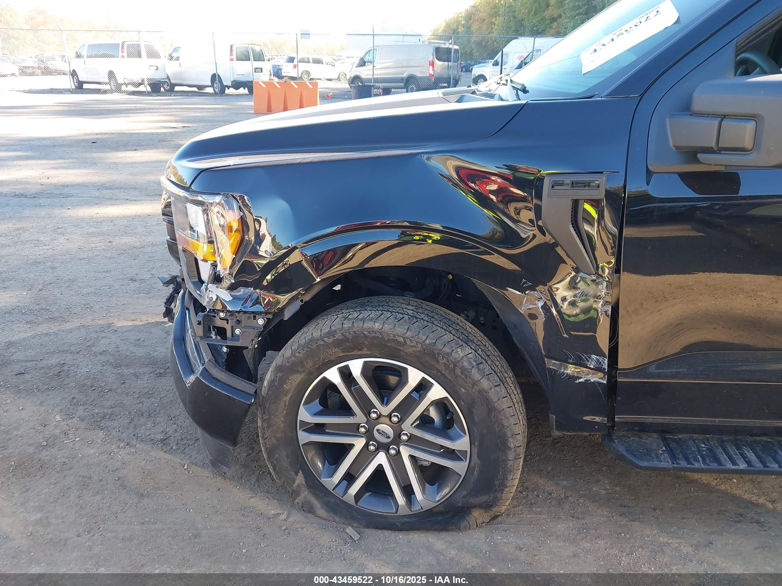 FORD F-150 image 6