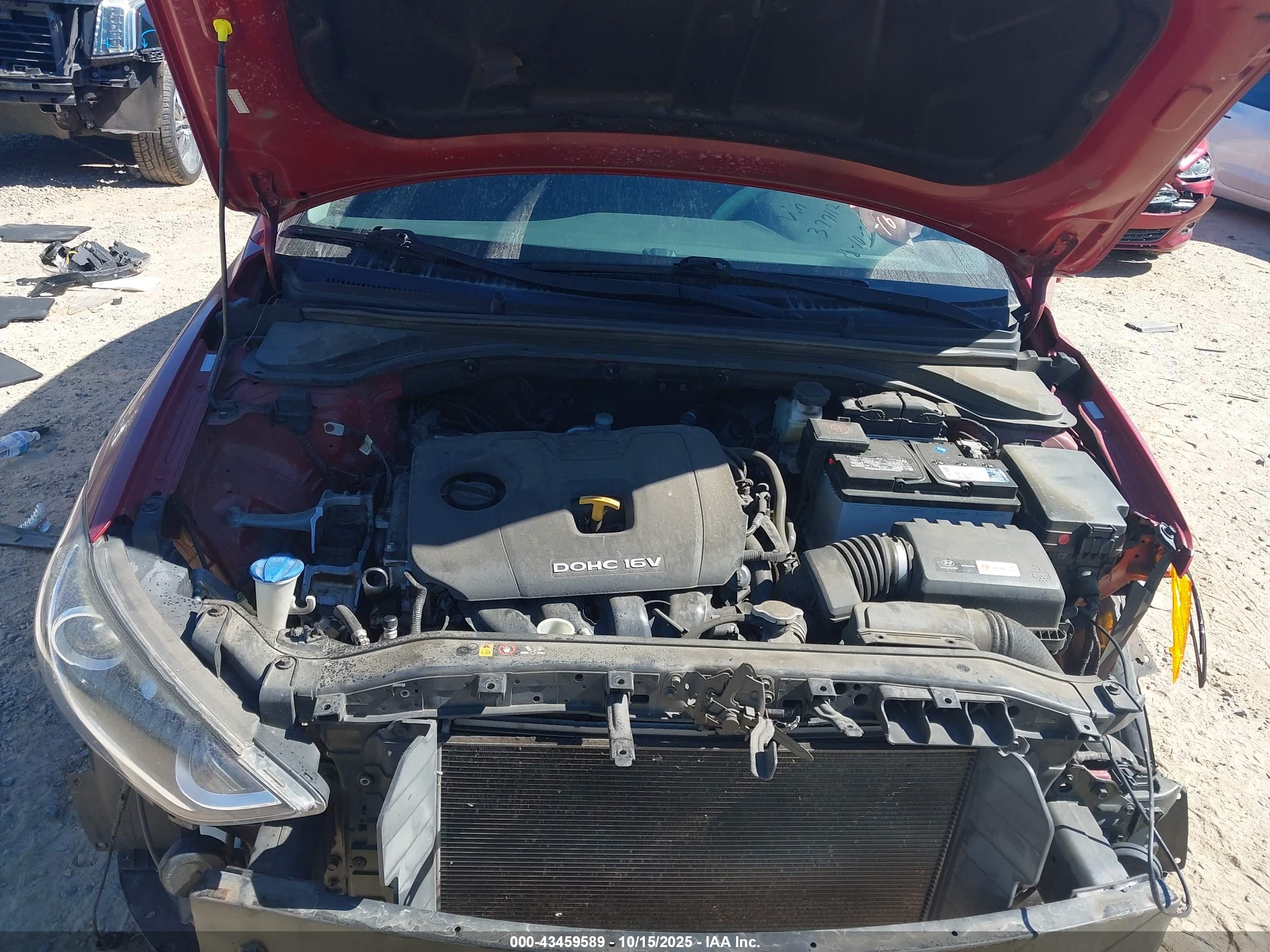 HYUNDAI ELANTRA image 10