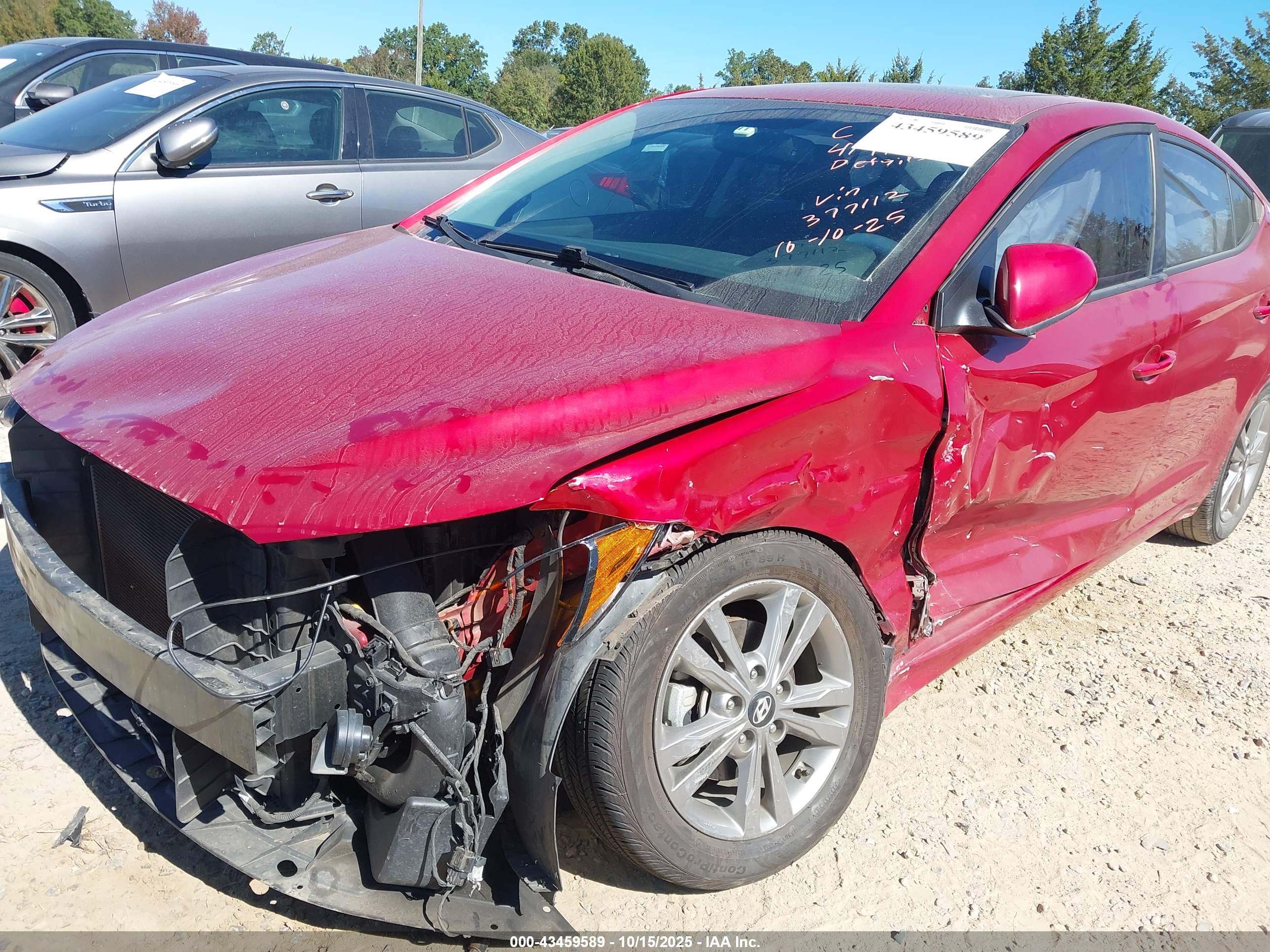 HYUNDAI ELANTRA image 6