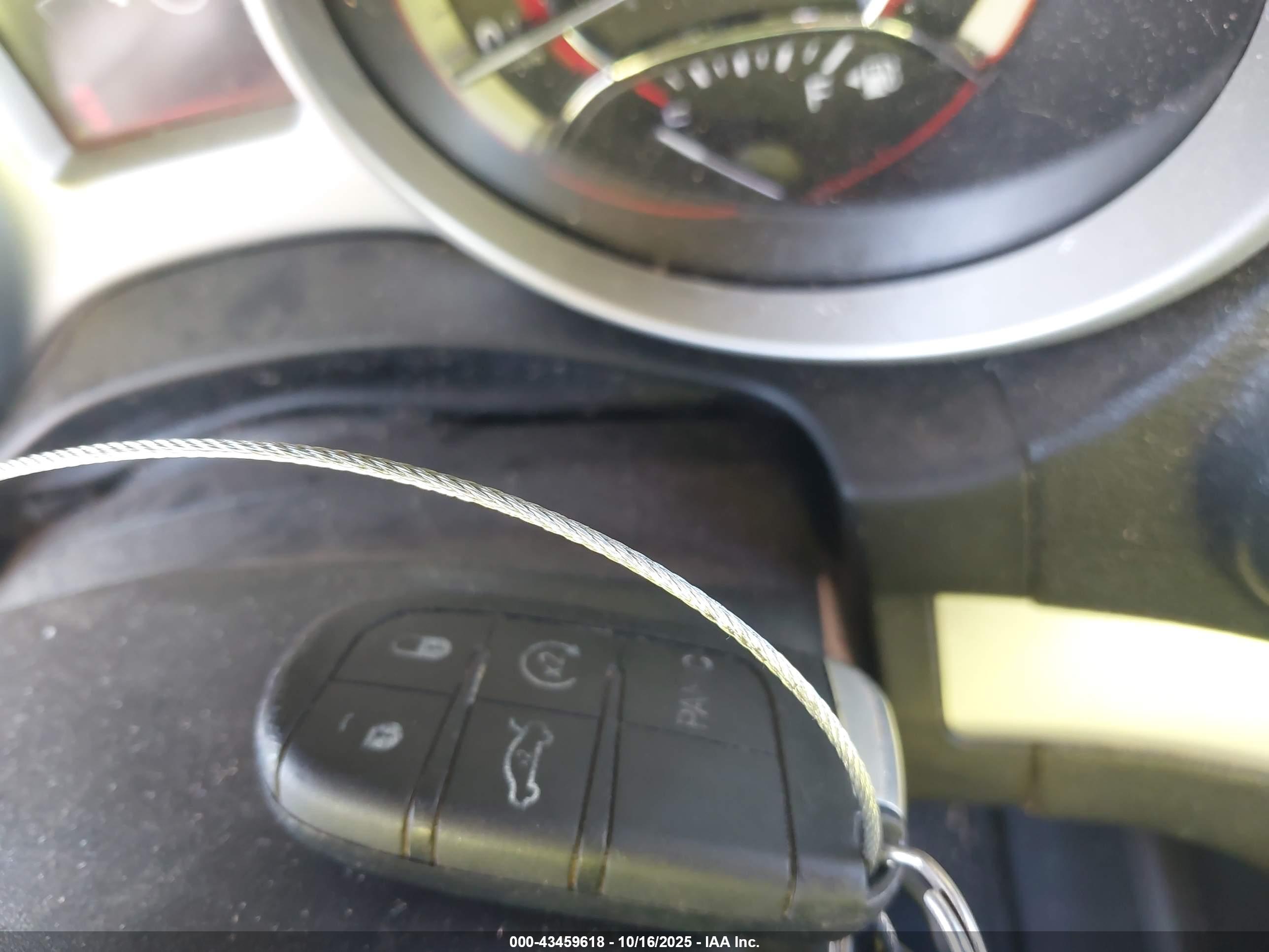 DODGE JOURNEY image 11