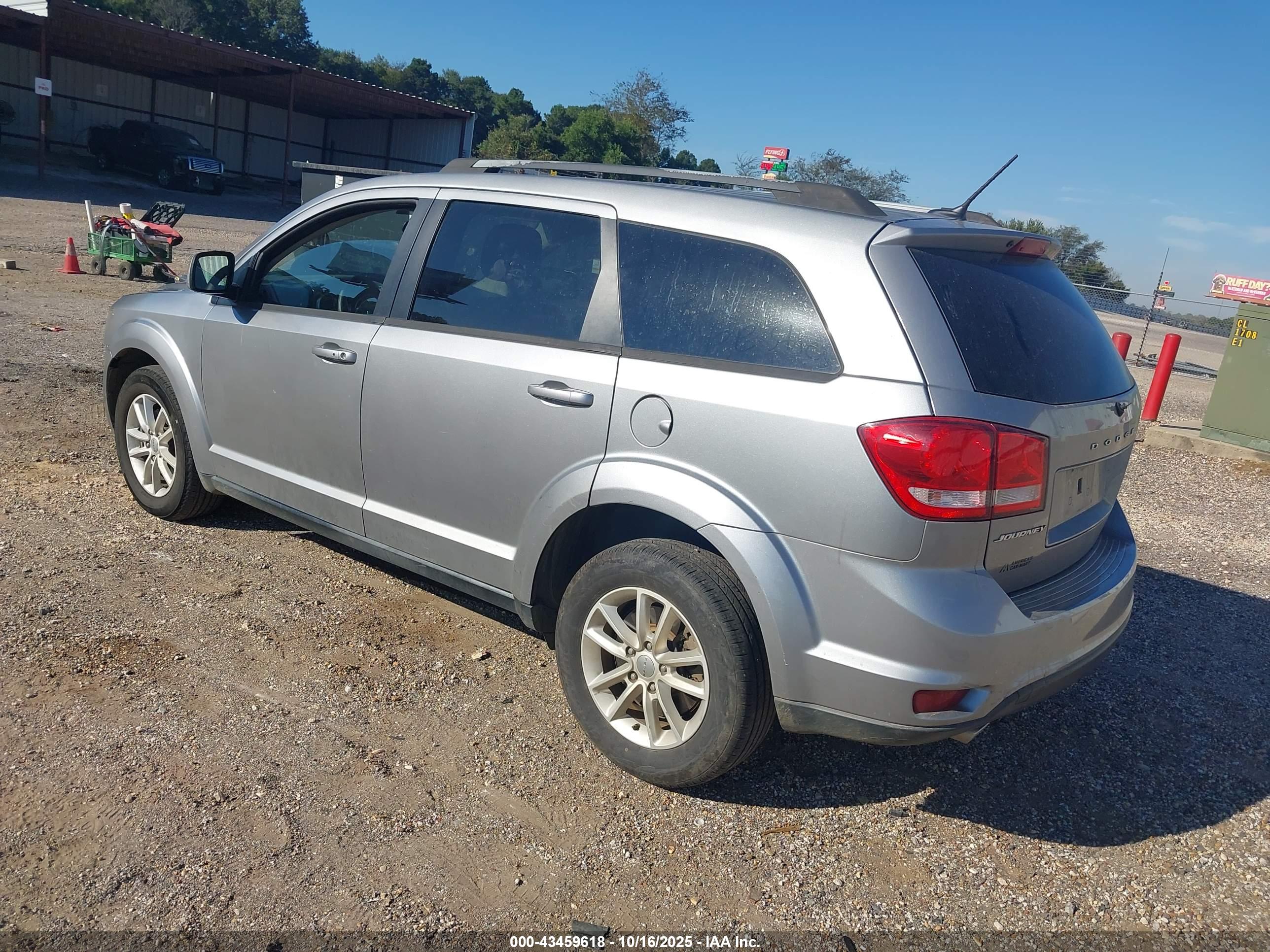DODGE JOURNEY image 3