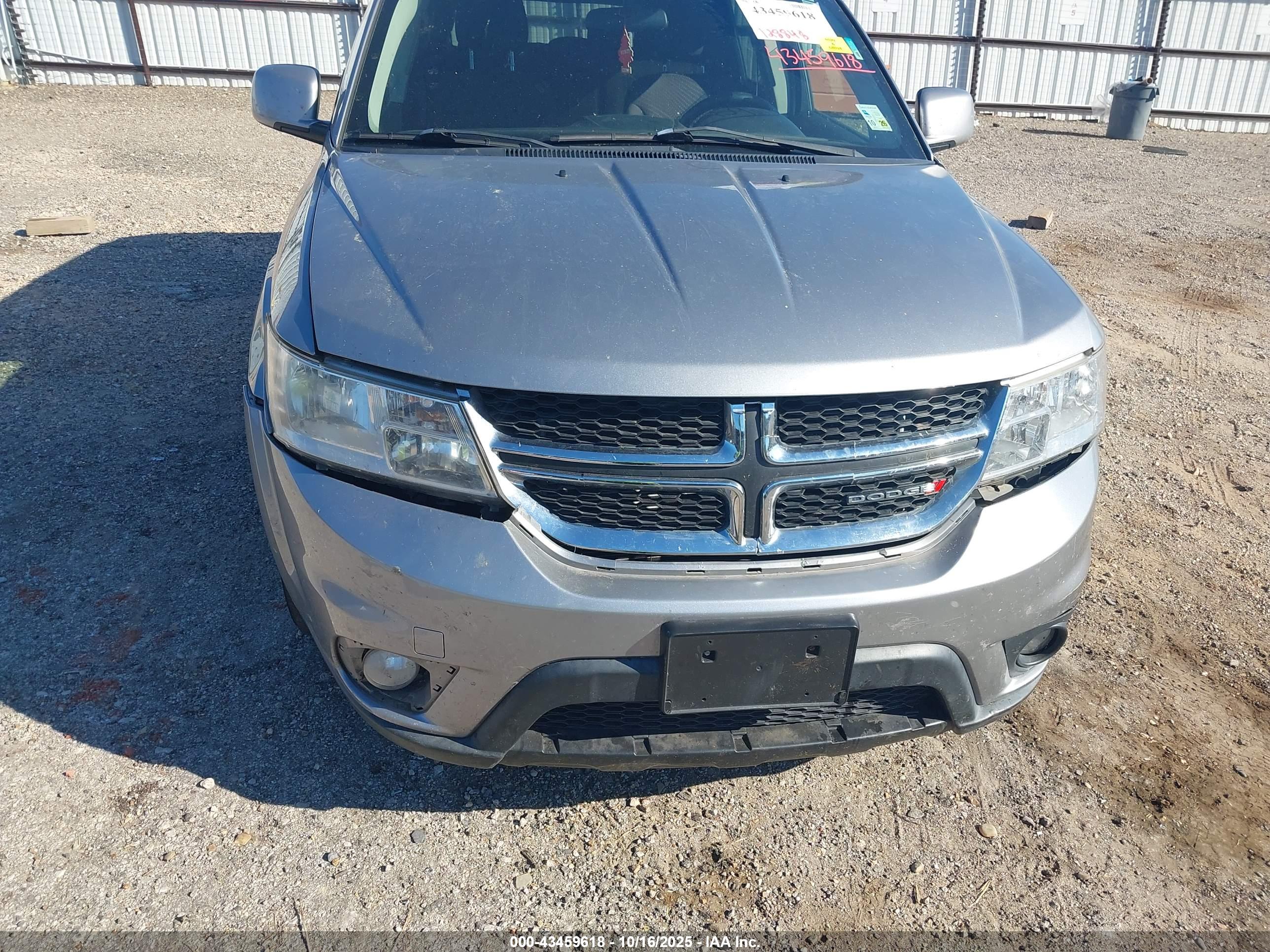 DODGE JOURNEY image 6