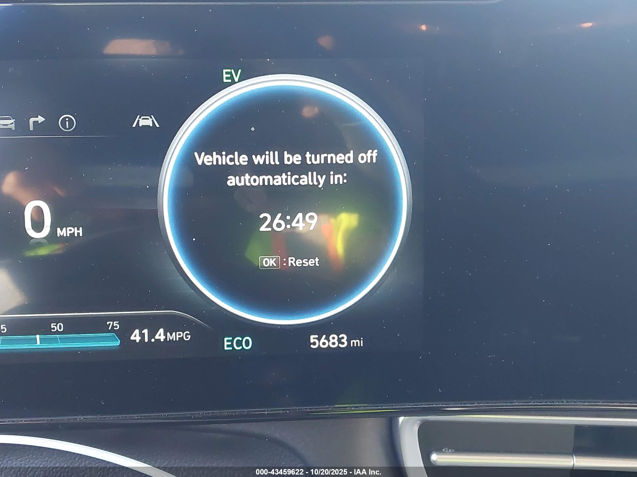 HYUNDAI ELANTRA image 7