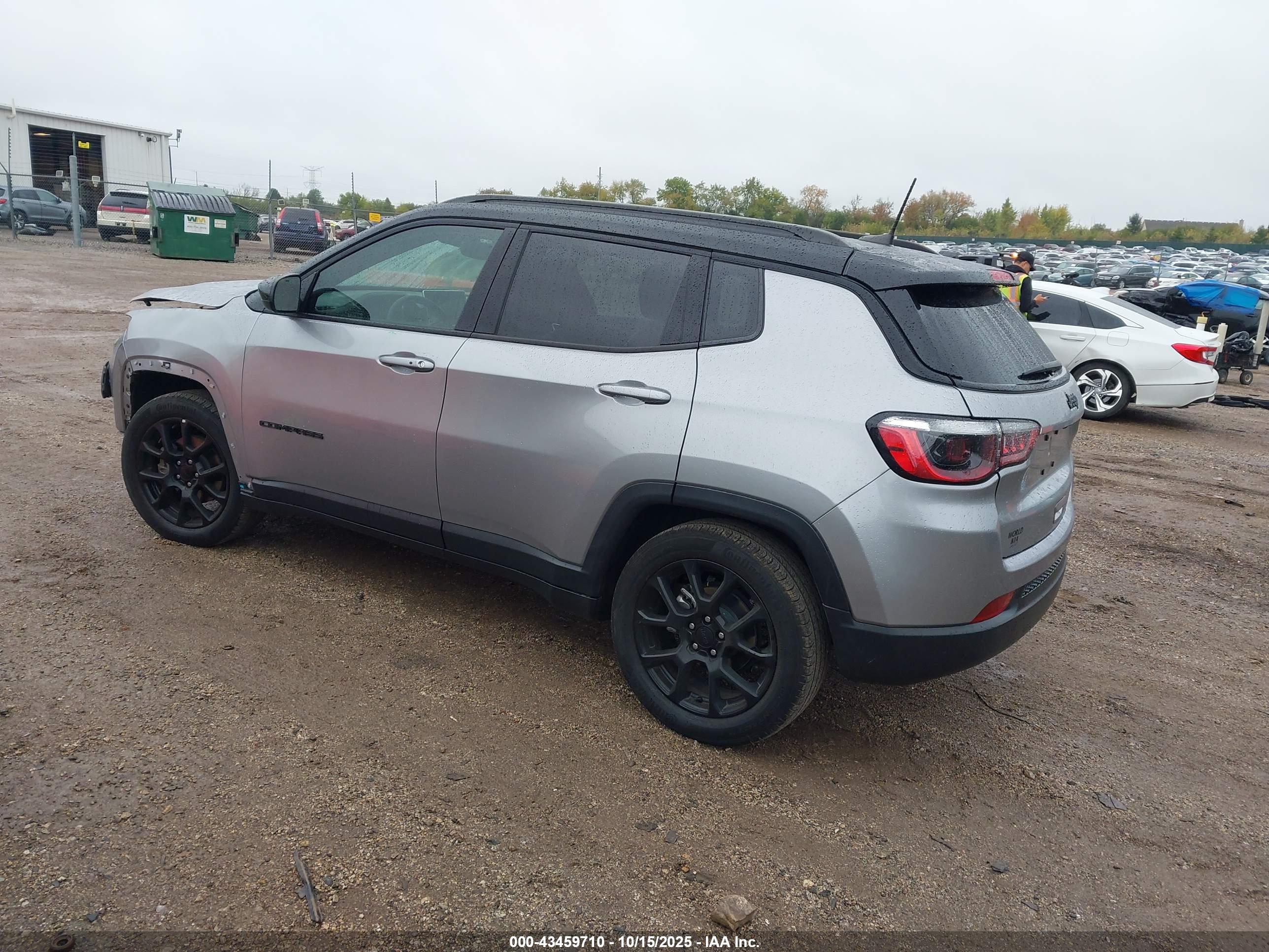 JEEP COMPASS image 3