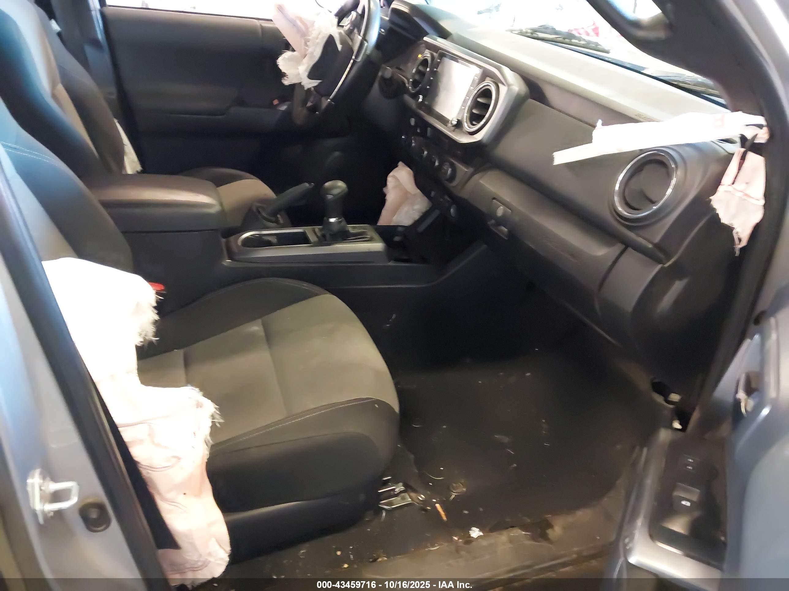 TOYOTA TACOMA image 5