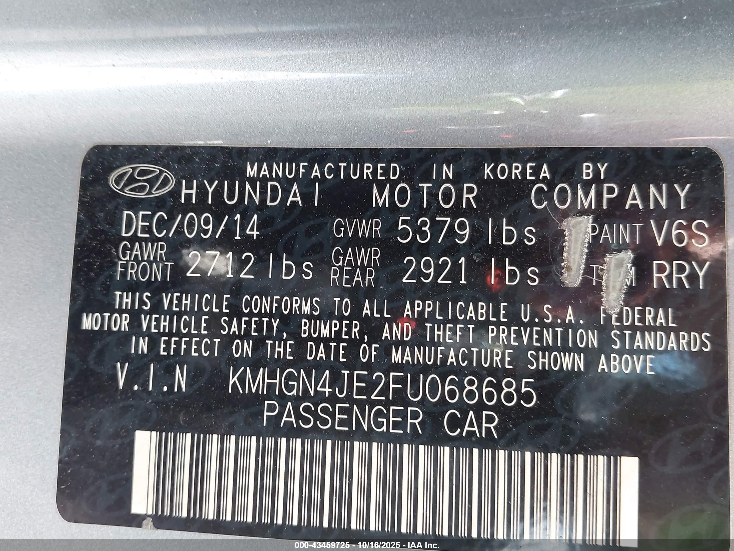HYUNDAI GENESIS image 9