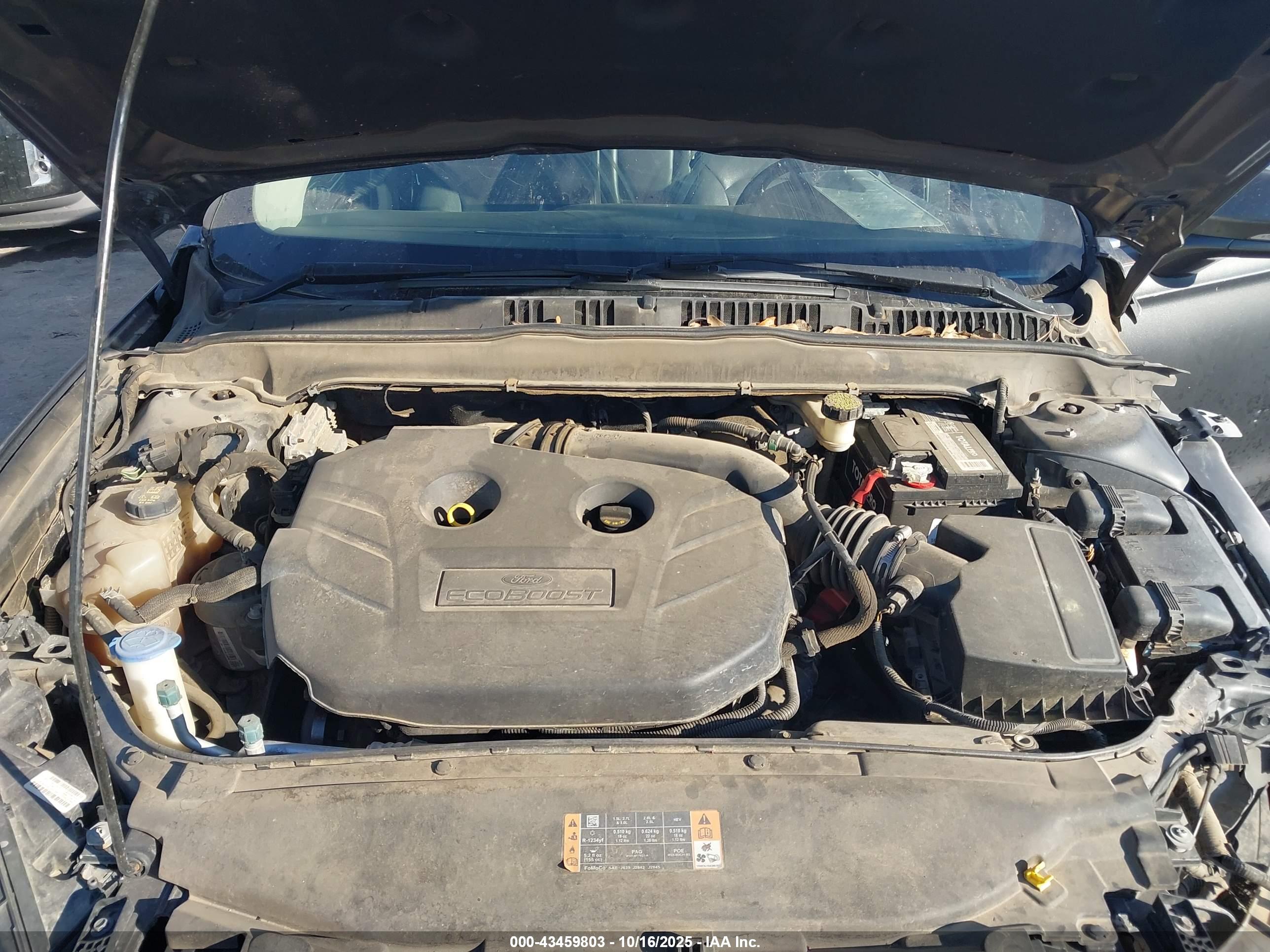 FORD FUSION image 10