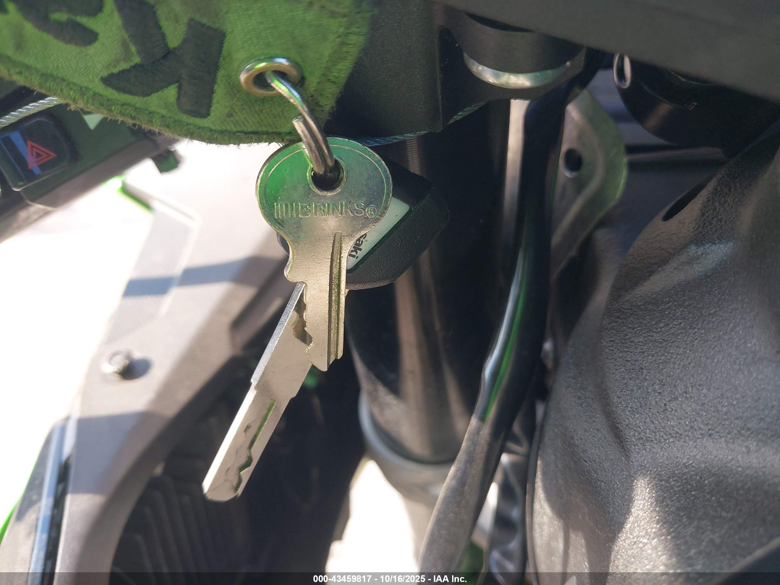 KAWASAKI ZX636 image 11