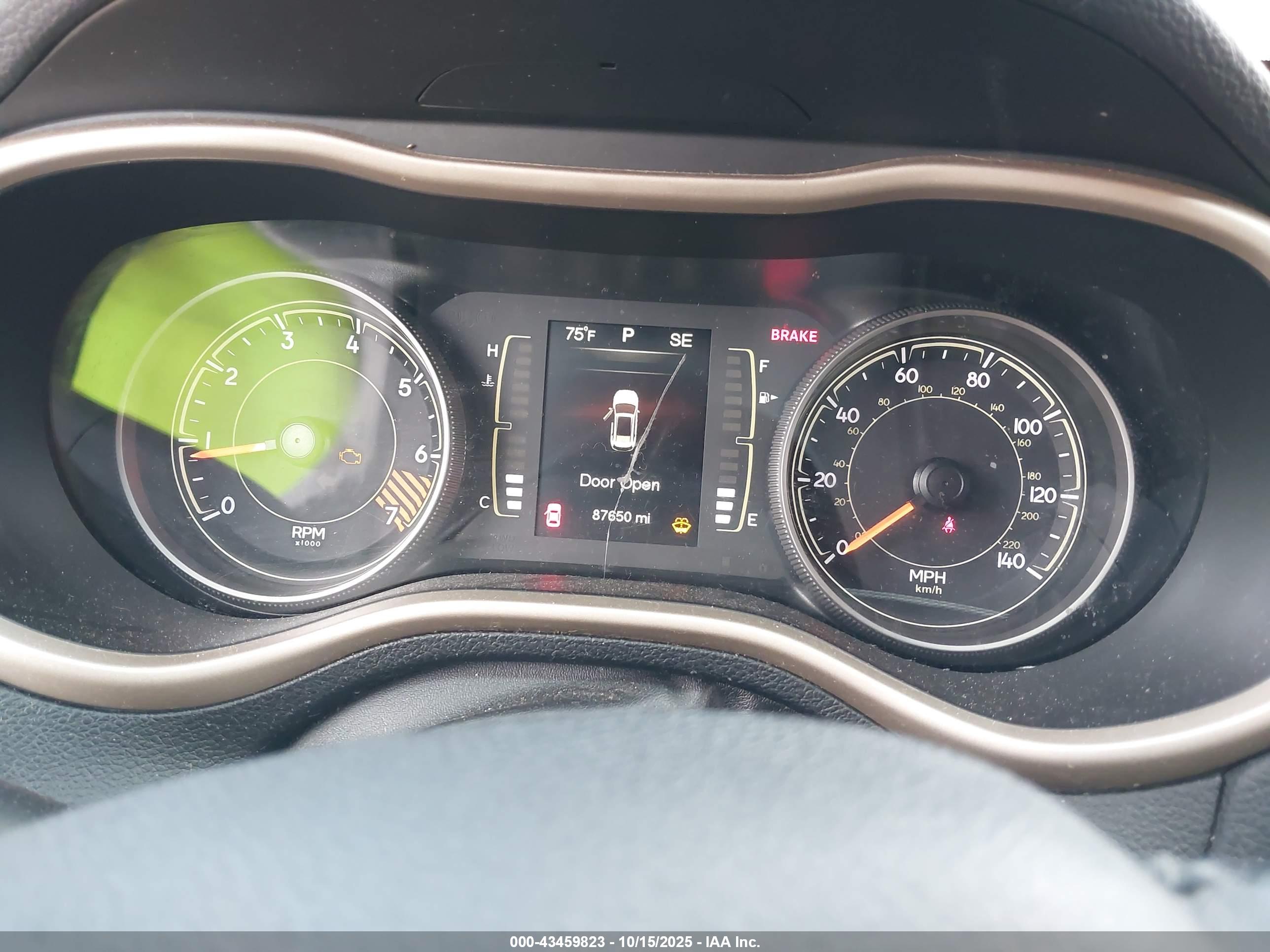 JEEP CHEROKEE image 7