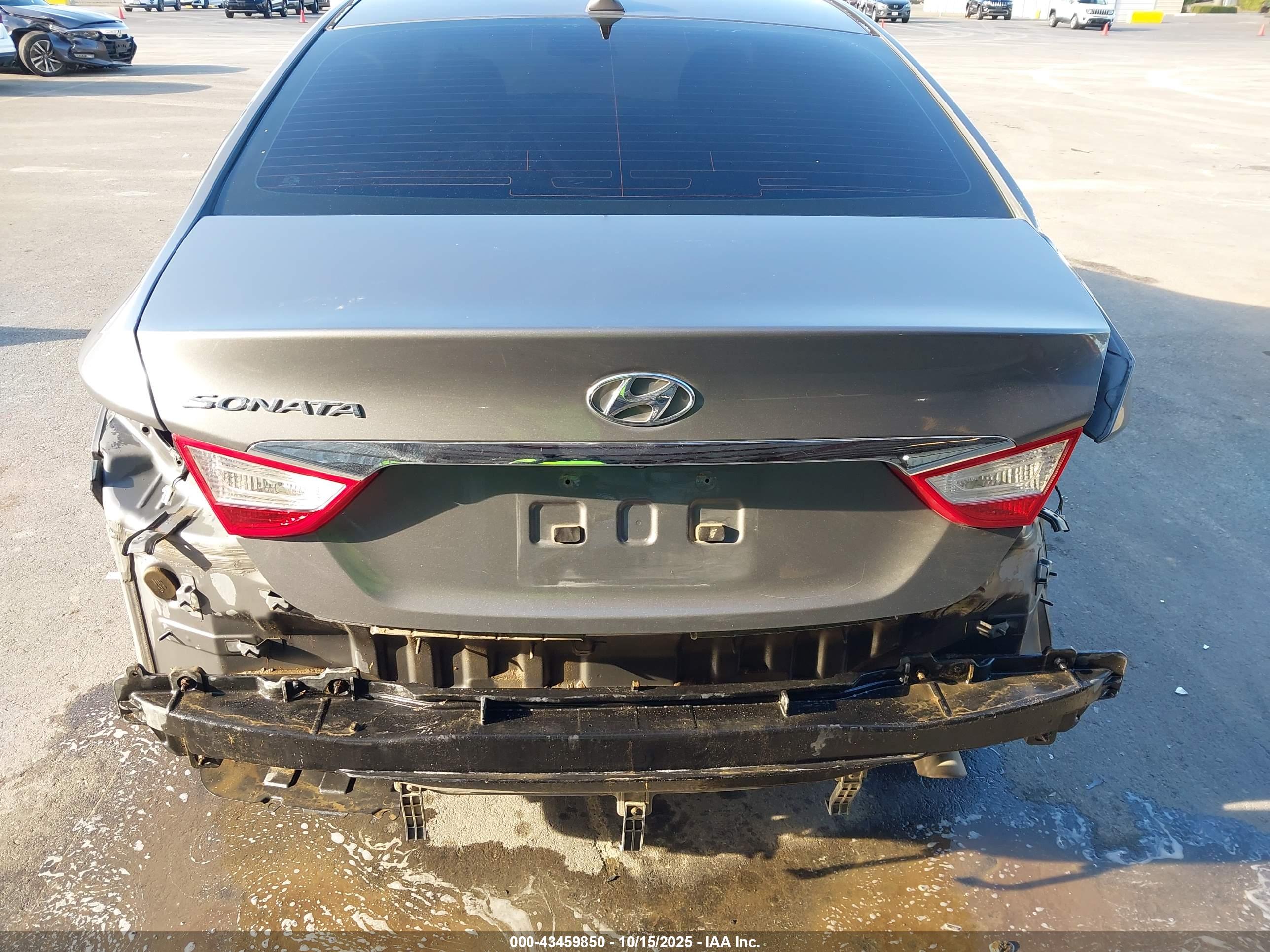 HYUNDAI SONATA image 6