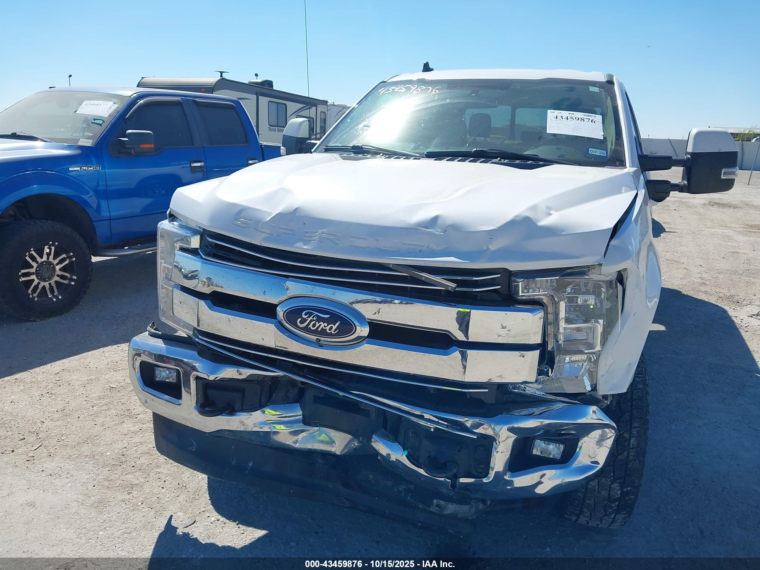 FORD F-250 image 6