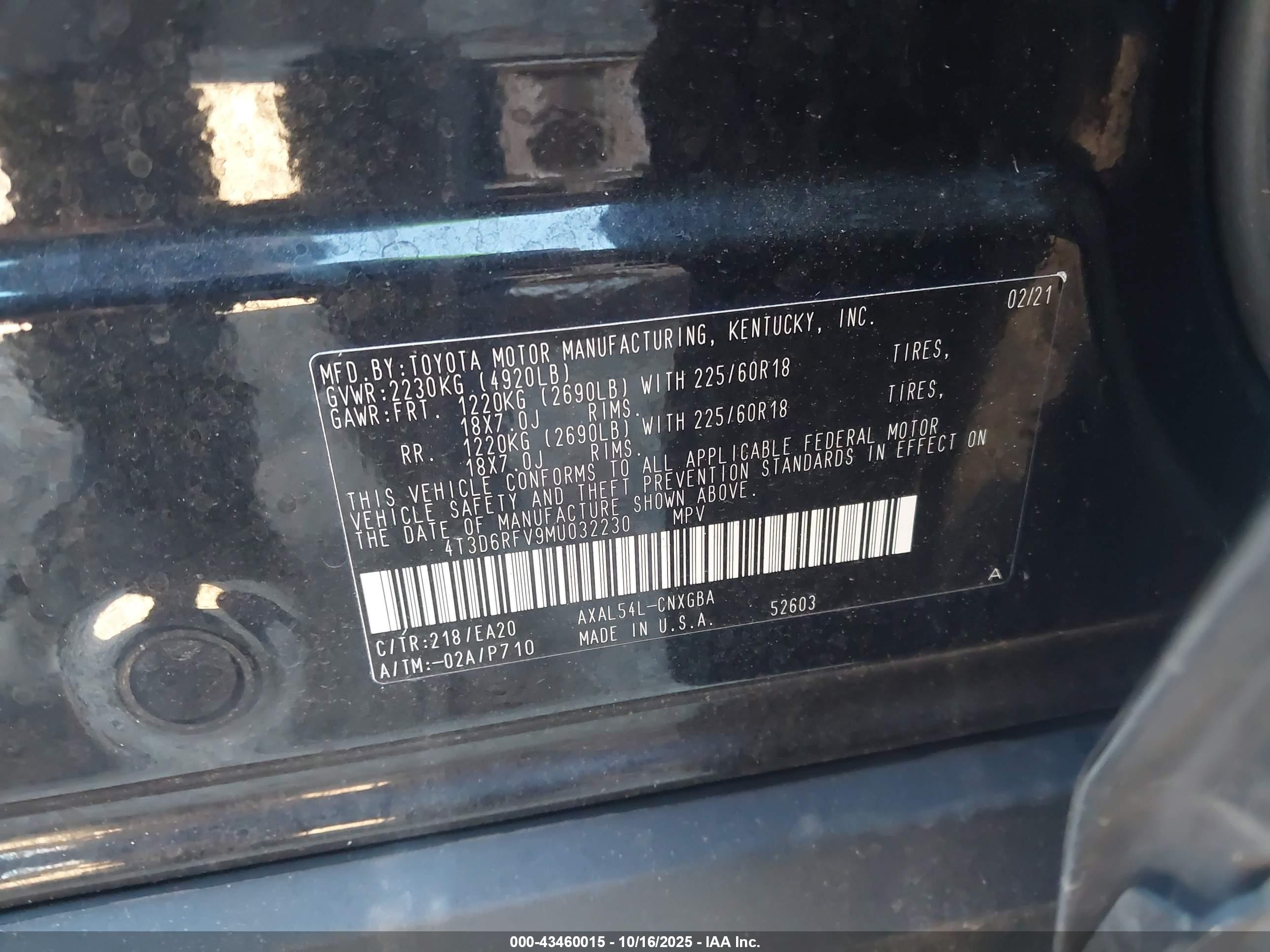 TOYOTA RAV4 image 9