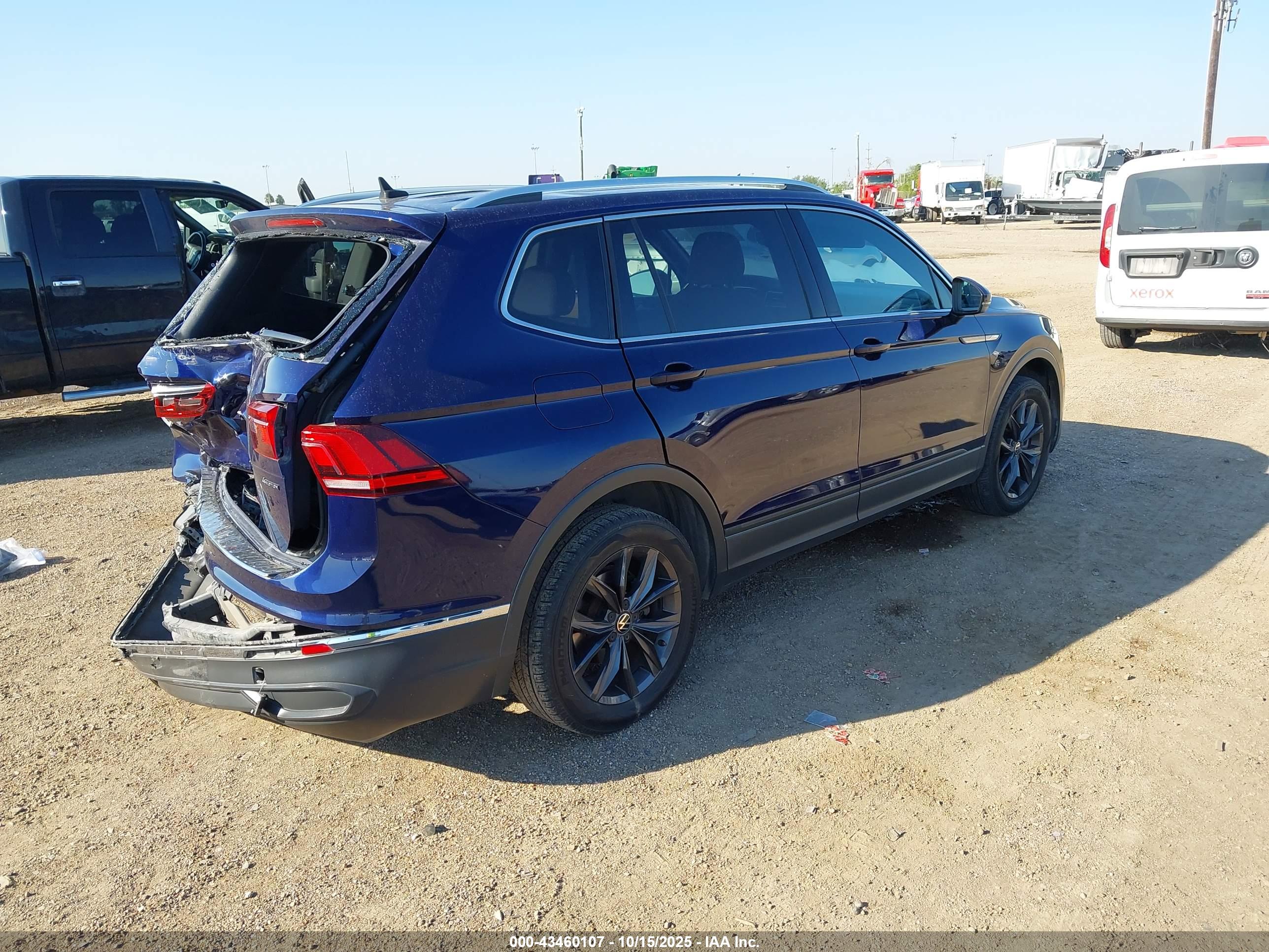 VOLKSWAGEN TIGUAN image 4